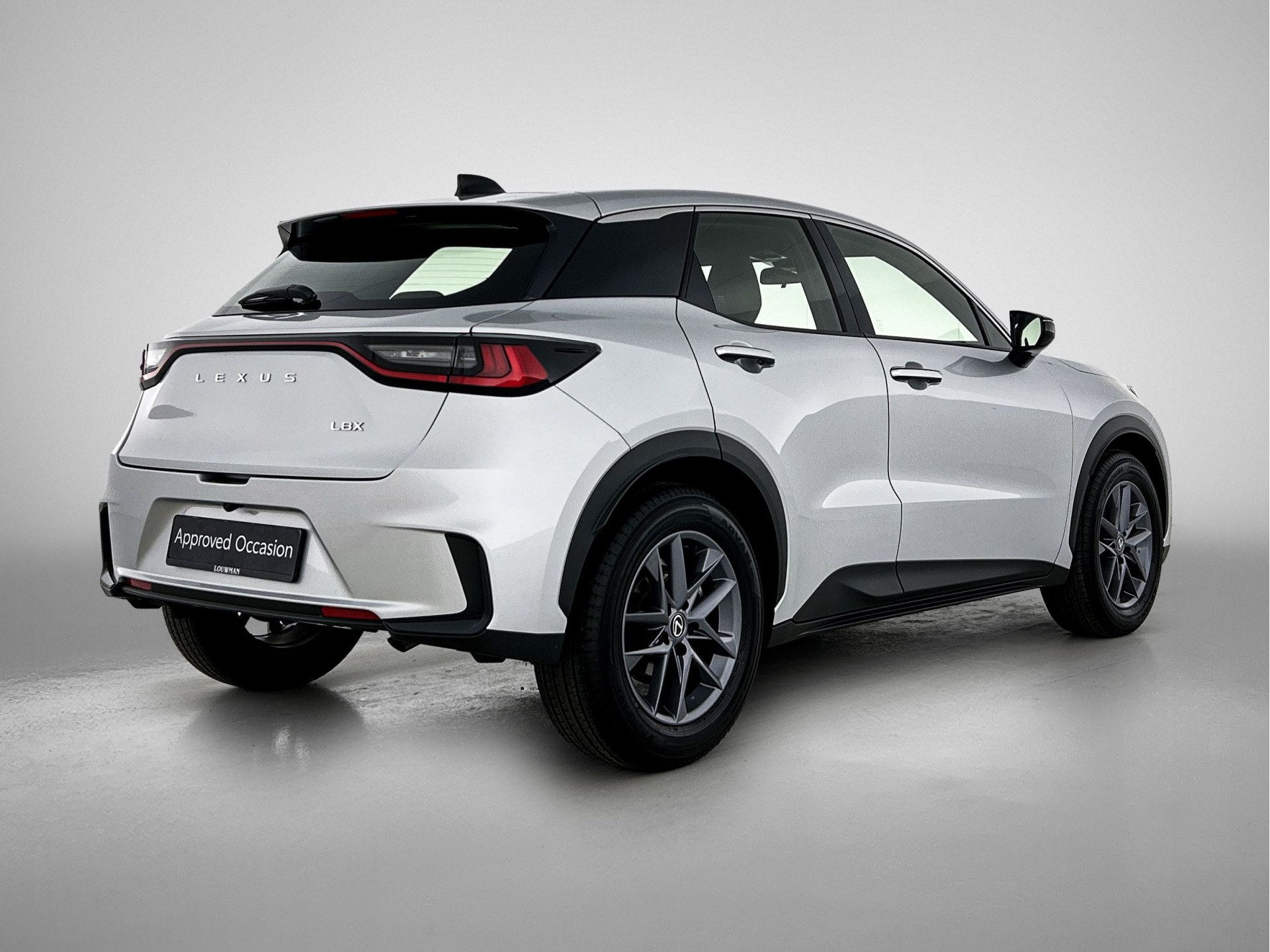 Foto van Lexus Lexus LBX