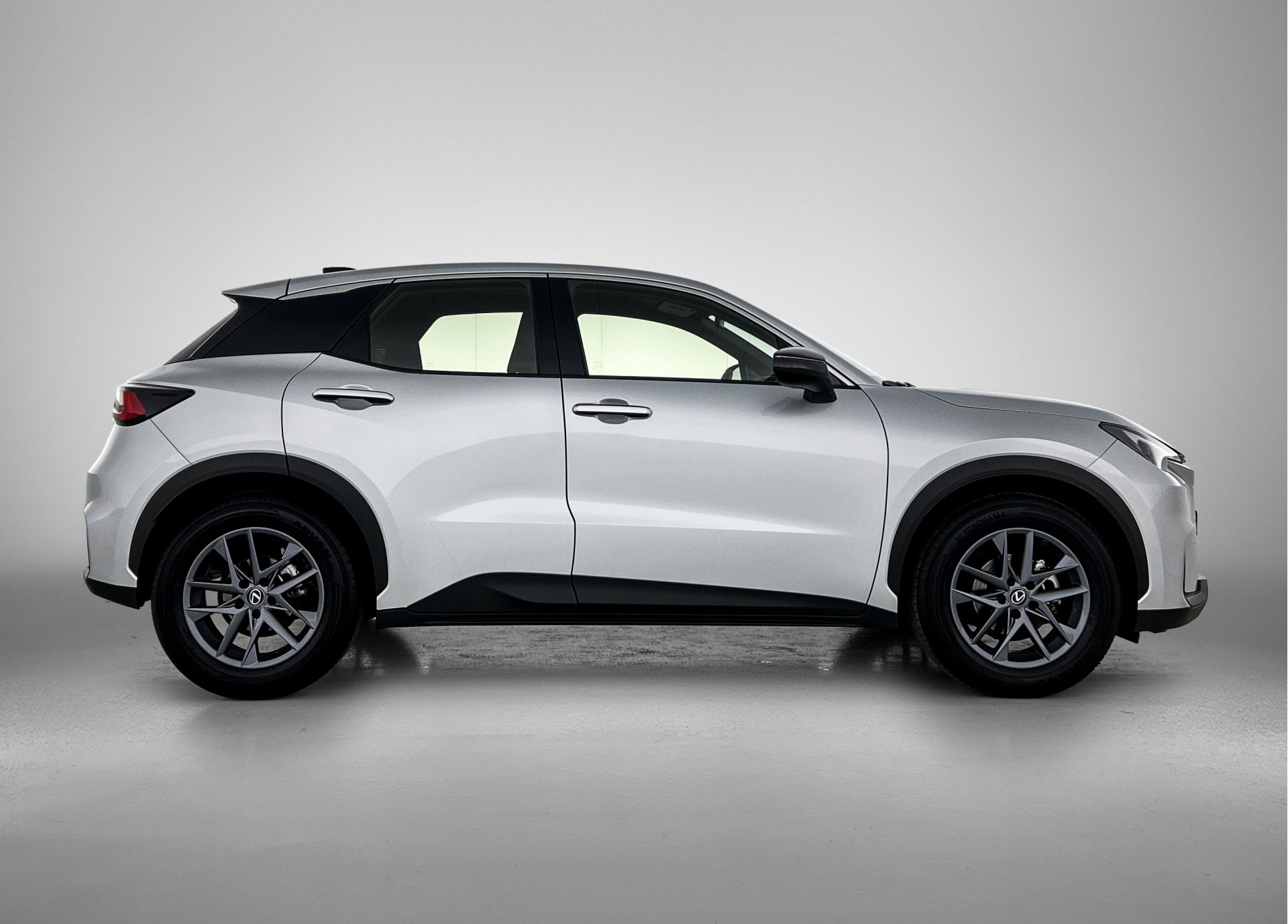 Foto van Lexus Lexus LBX