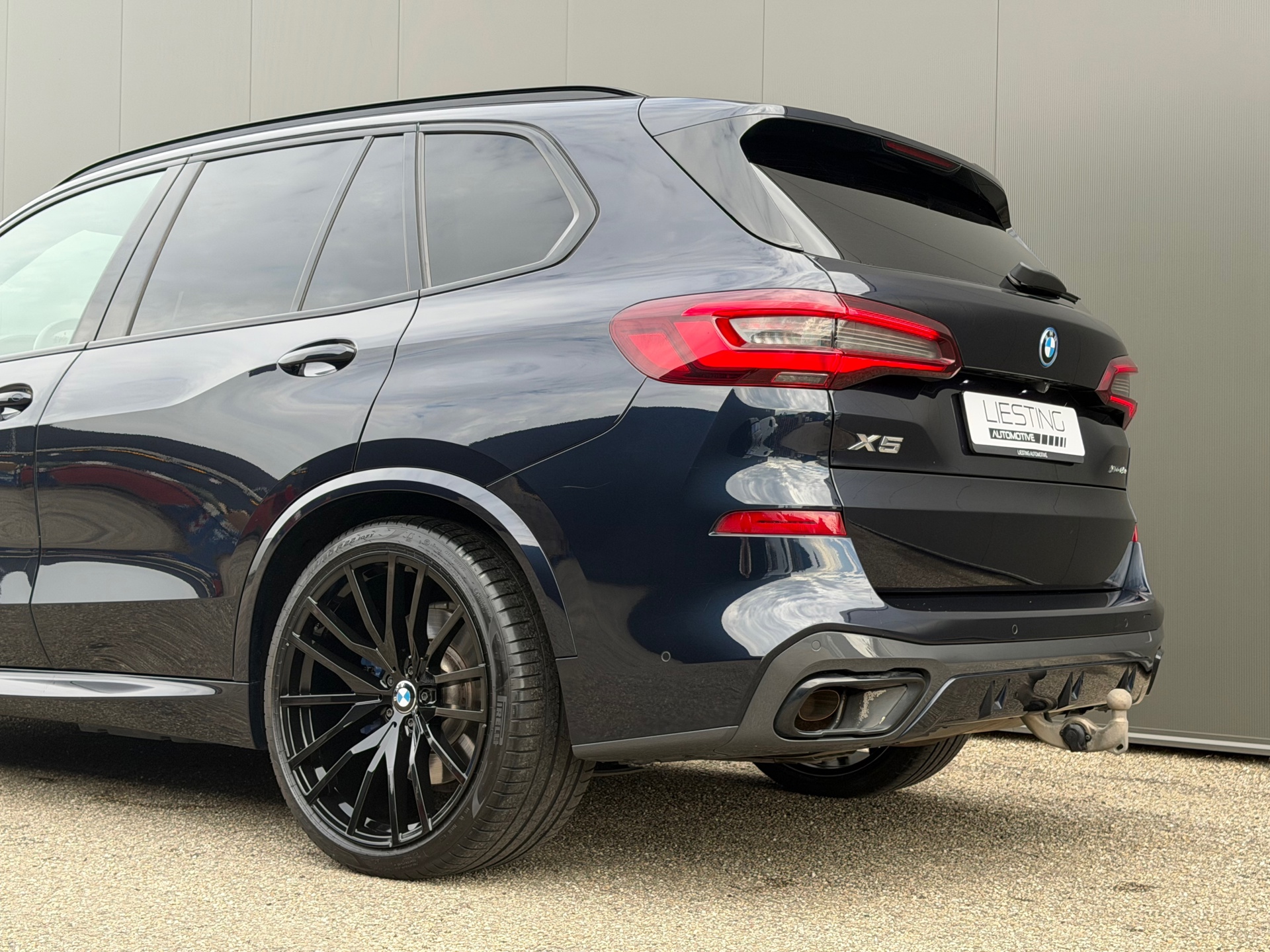 Foto van BMW X5 Xdrive45e