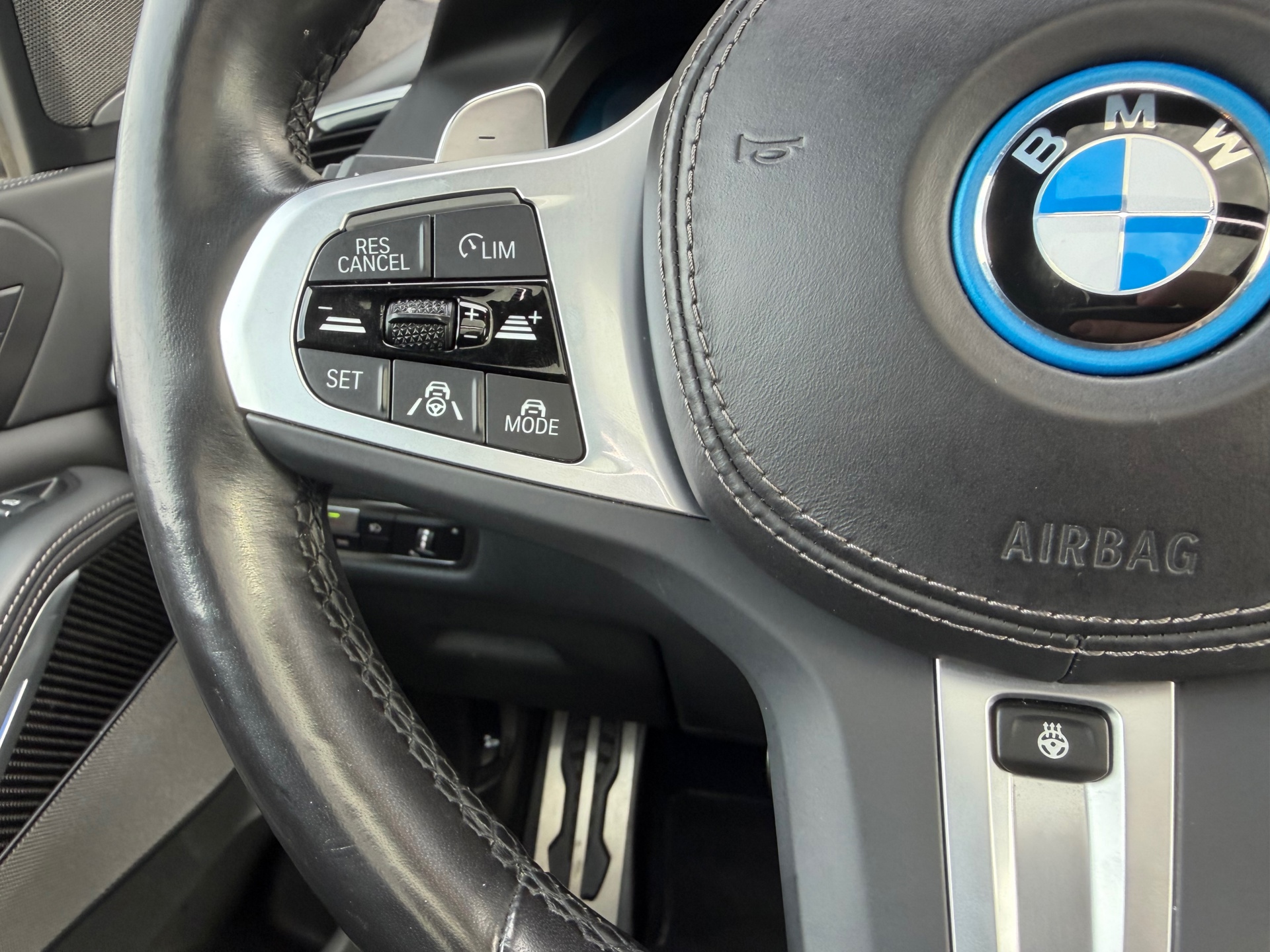 Foto van BMW X5 Xdrive45e