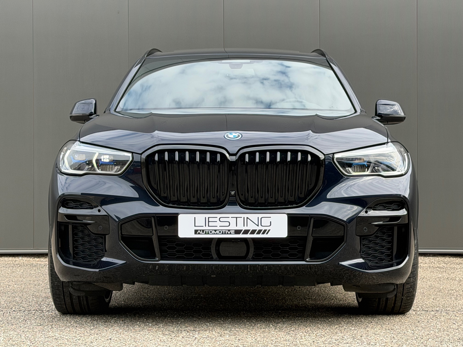 Foto van BMW X5 Xdrive45e