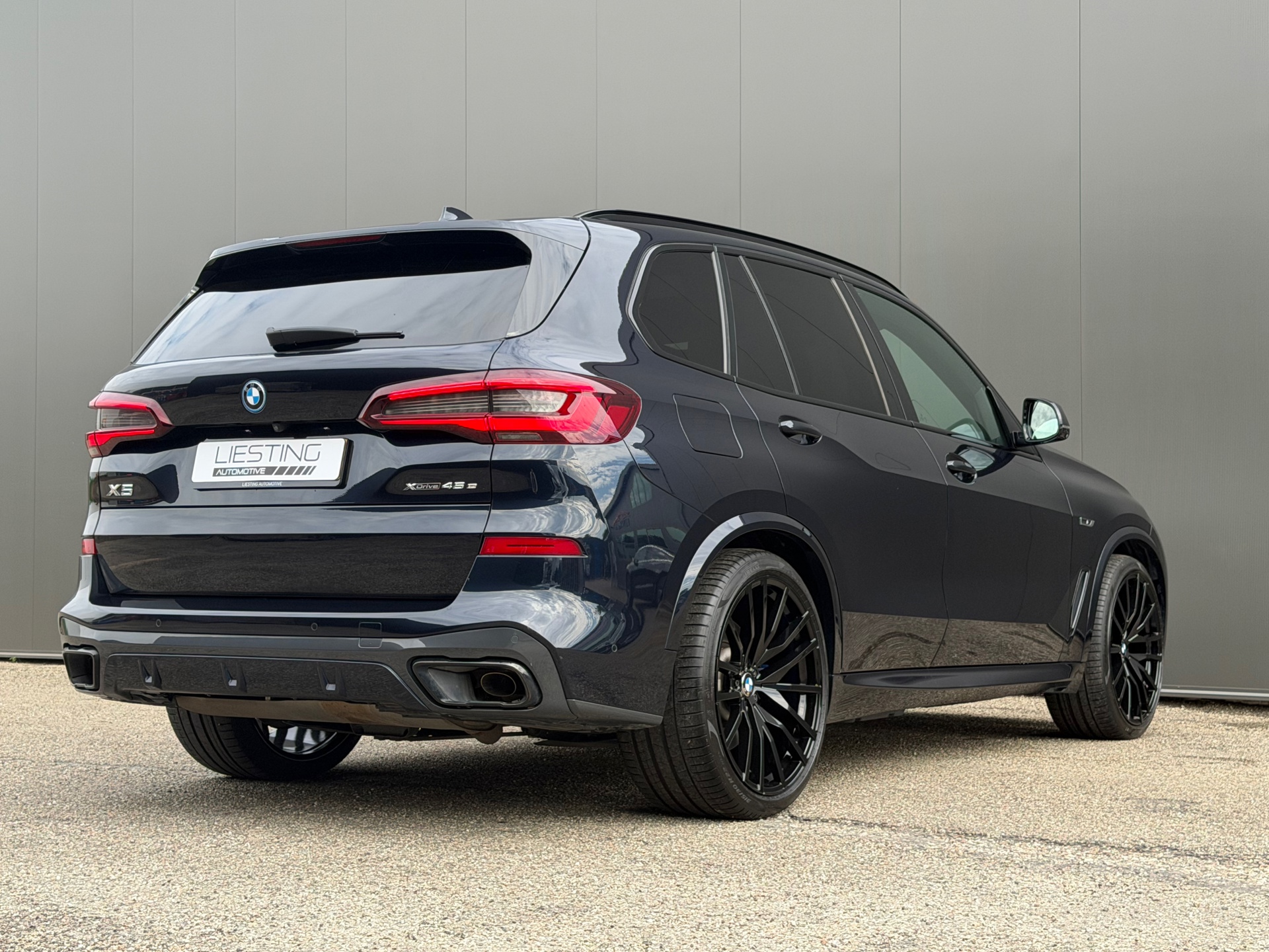Foto van BMW X5 Xdrive45e