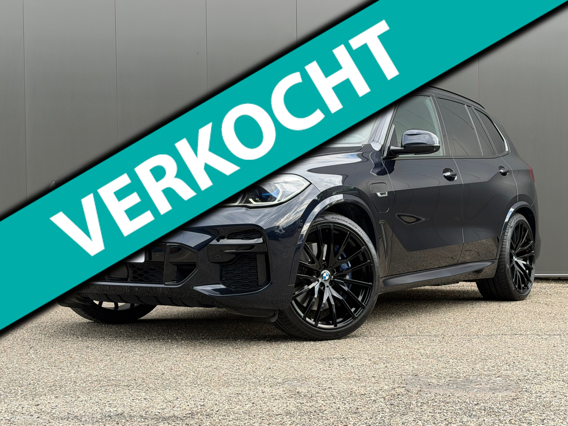 BMW X5 Xdrive45e XDrive45e M-Sport Sky Lounge Trekhaak 22'' H/K 360 2022 - voorkant