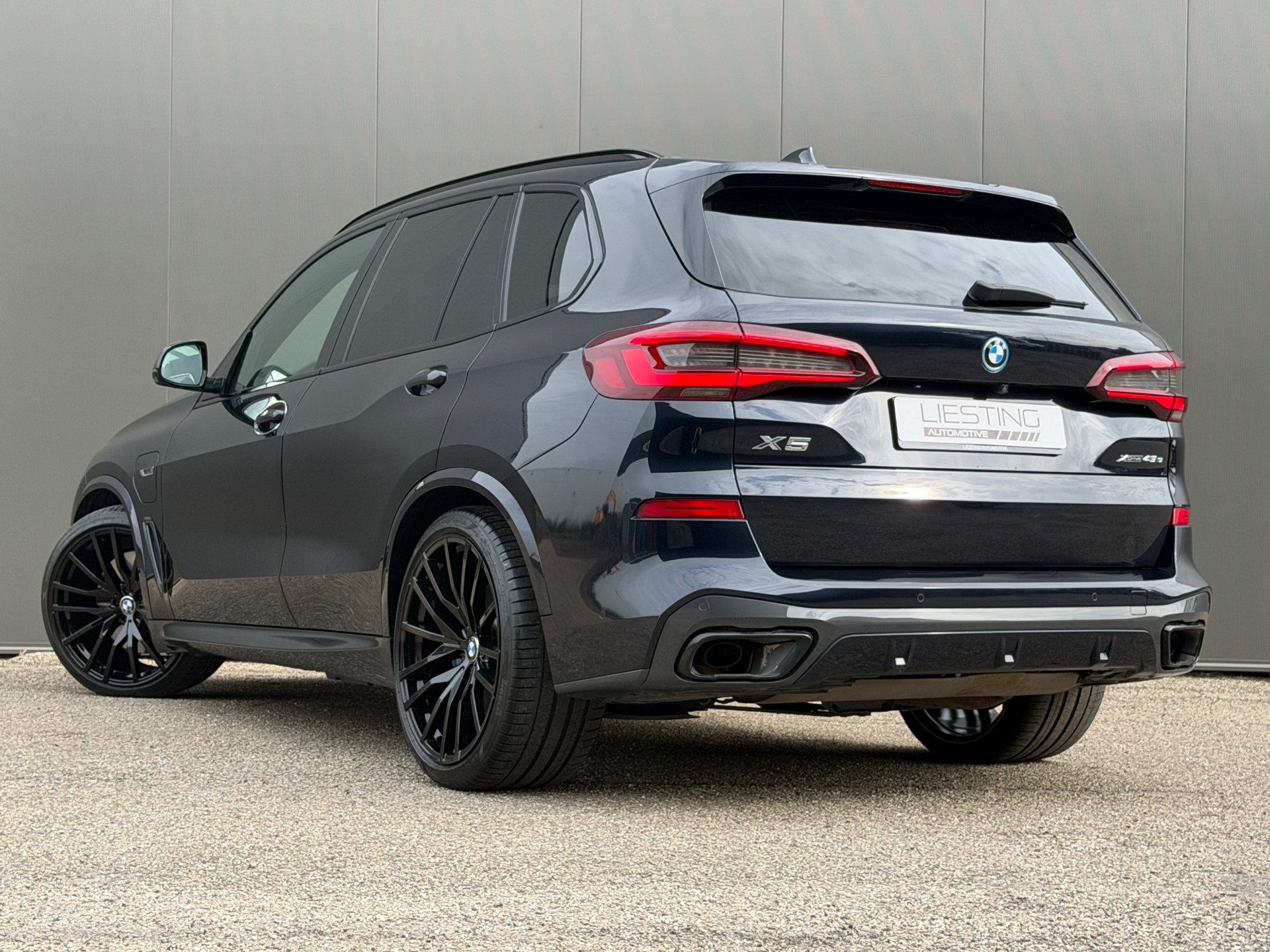 Foto van BMW X5 Xdrive45e