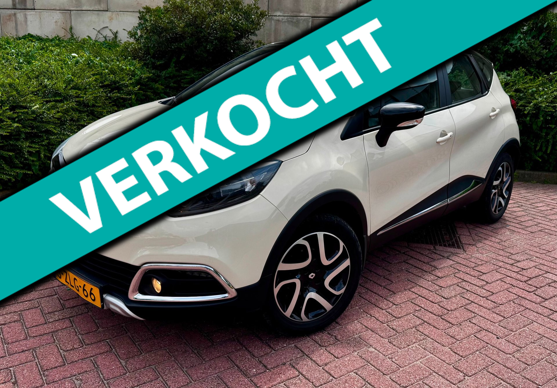 Renault Captur 0.9 TCe Authentique/TO STAAT/RIJKLAAR/ 2014 - voorkant