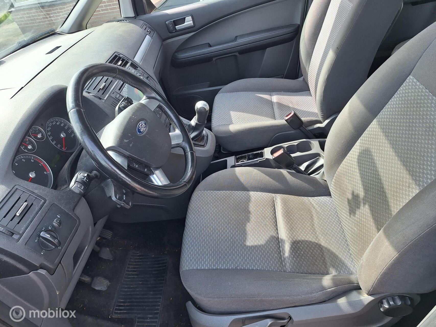 Foto van Ford Focus C-max