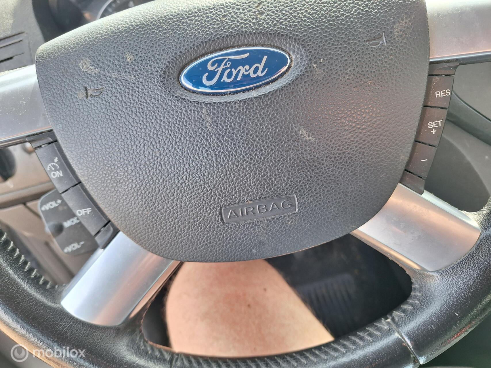 Foto van Ford Focus C-max