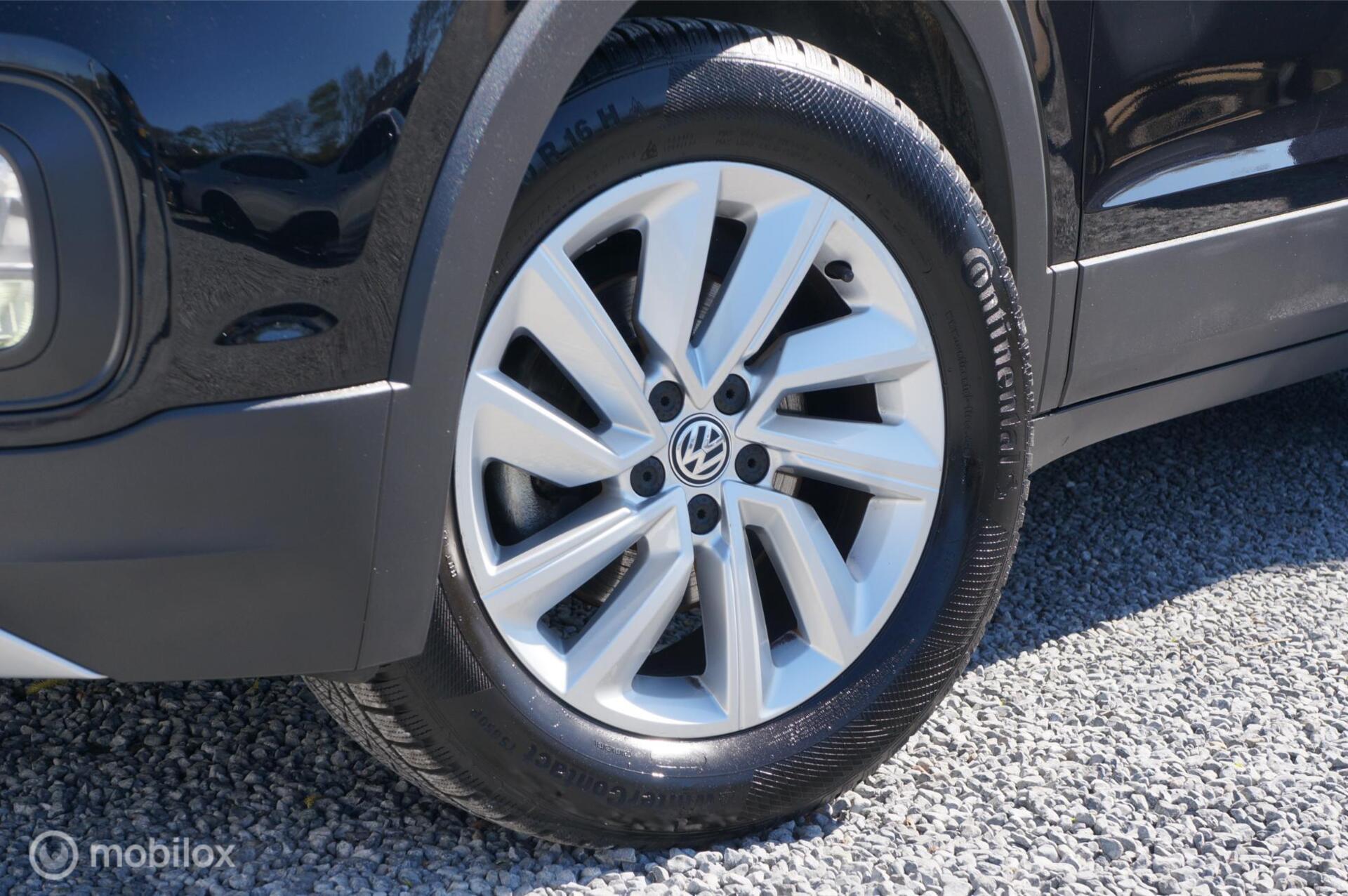 Foto van Volkswagen T-cross