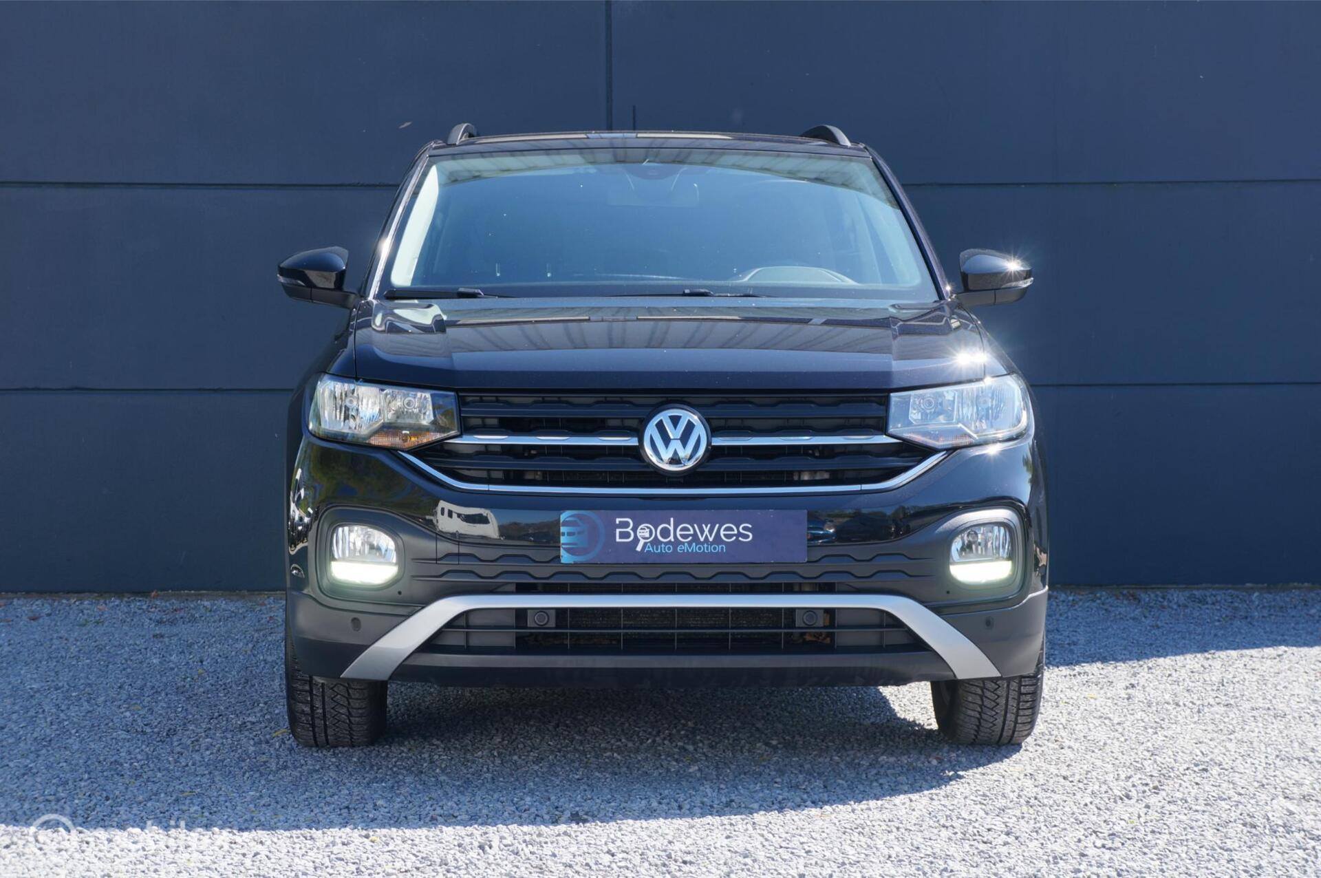 Foto van Volkswagen T-cross