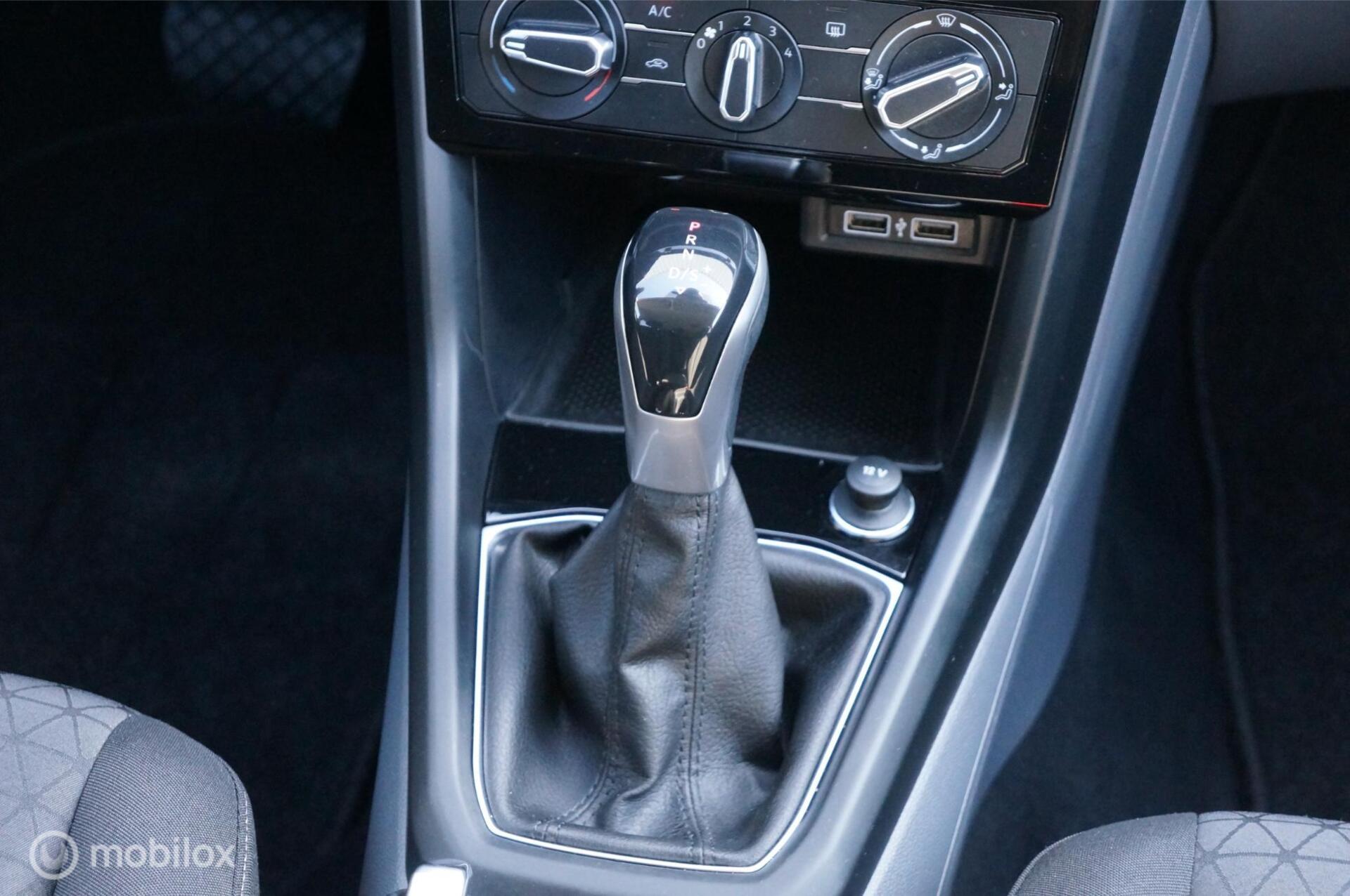 Foto van Volkswagen T-cross
