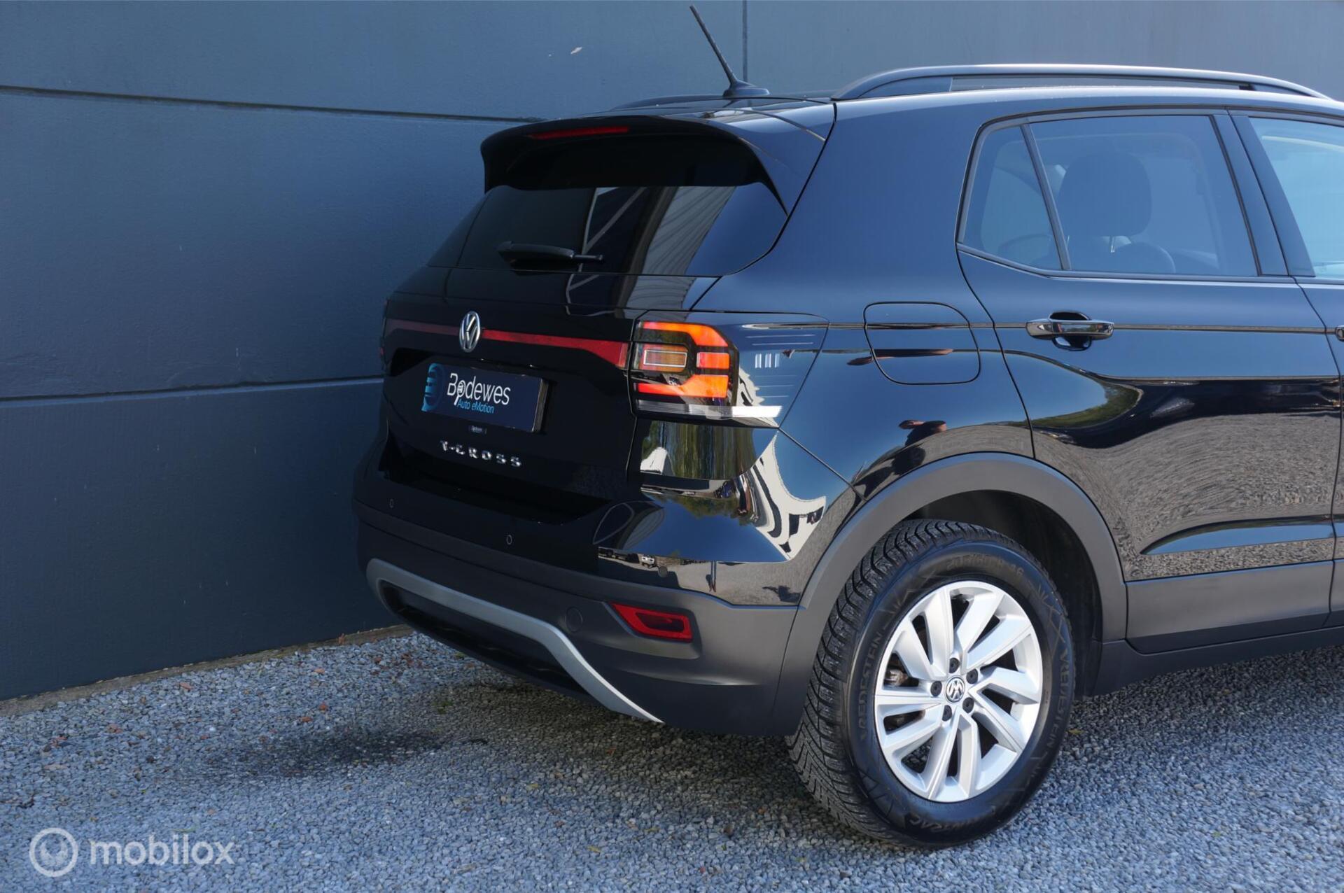 Foto van Volkswagen T-cross