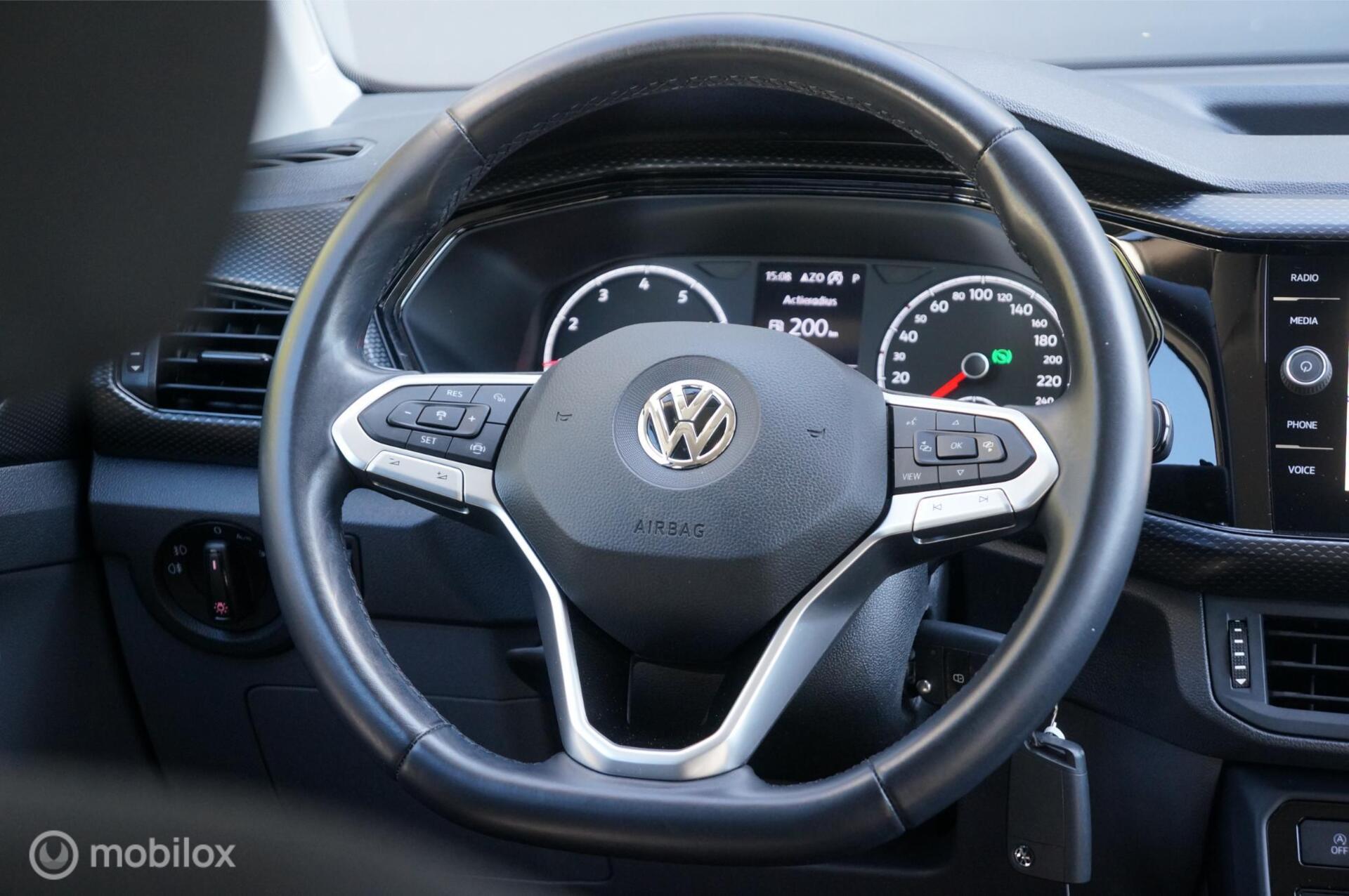 Foto van Volkswagen T-cross