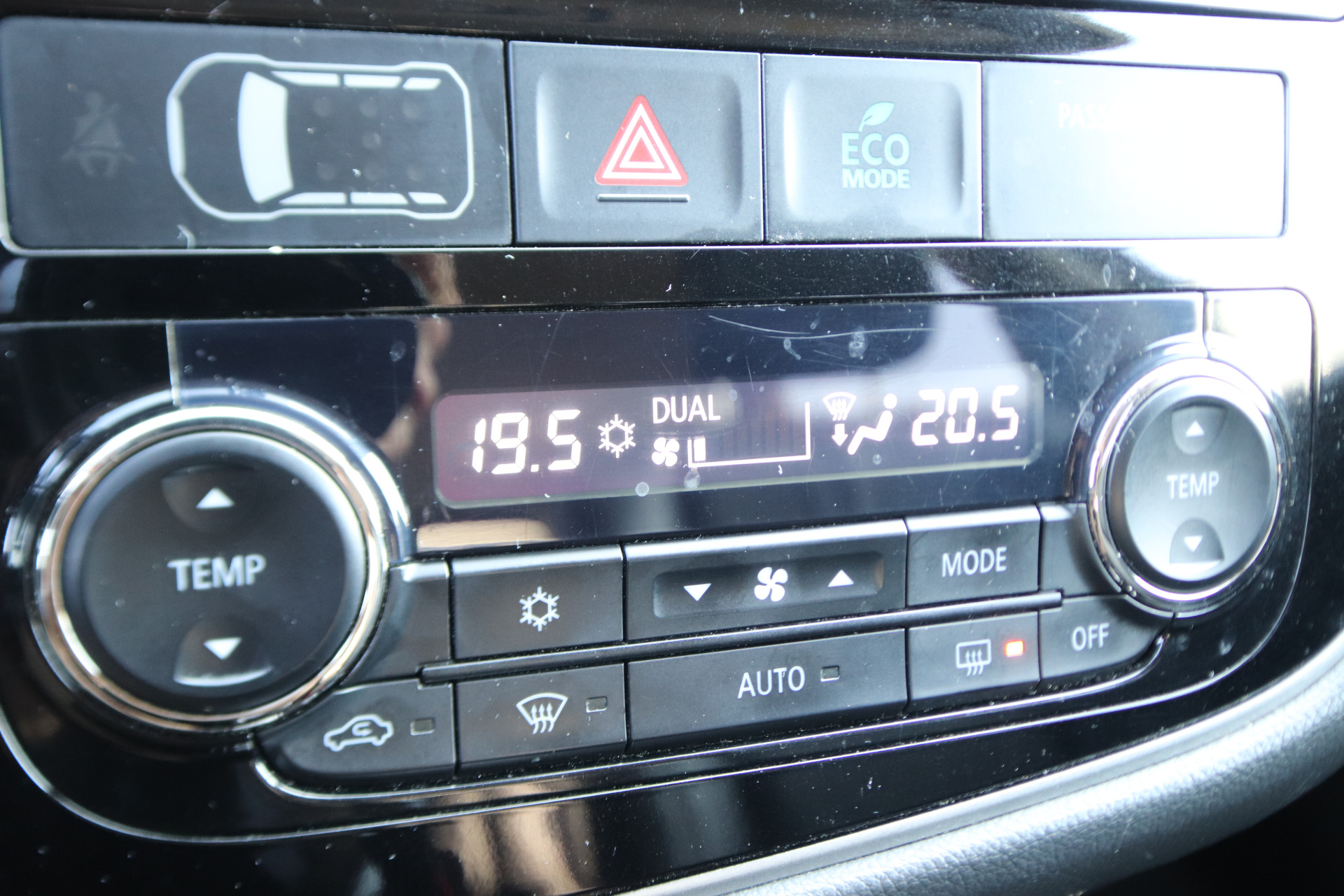 Foto van Mitsubishi Mitsubishi Outlander