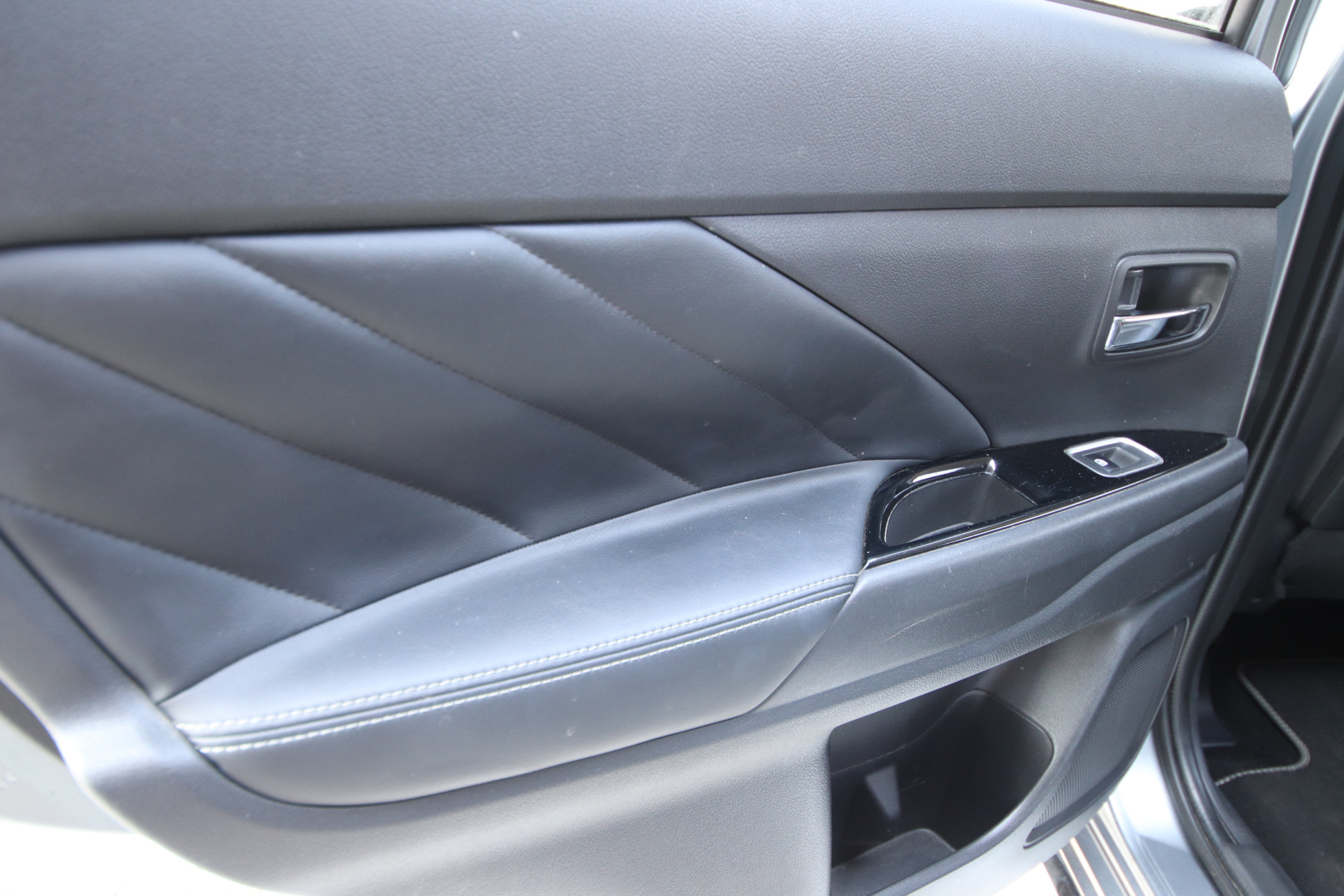 Foto van Mitsubishi Mitsubishi Outlander