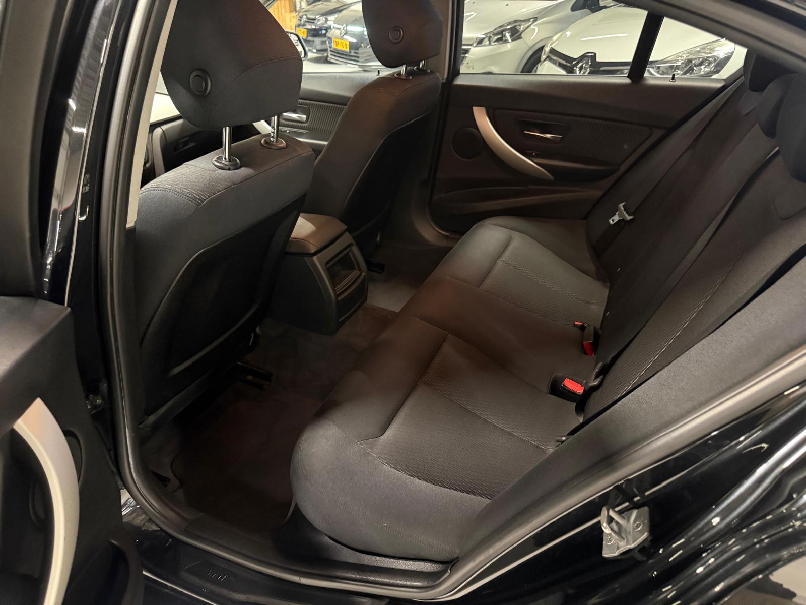 Foto van BMW 316i