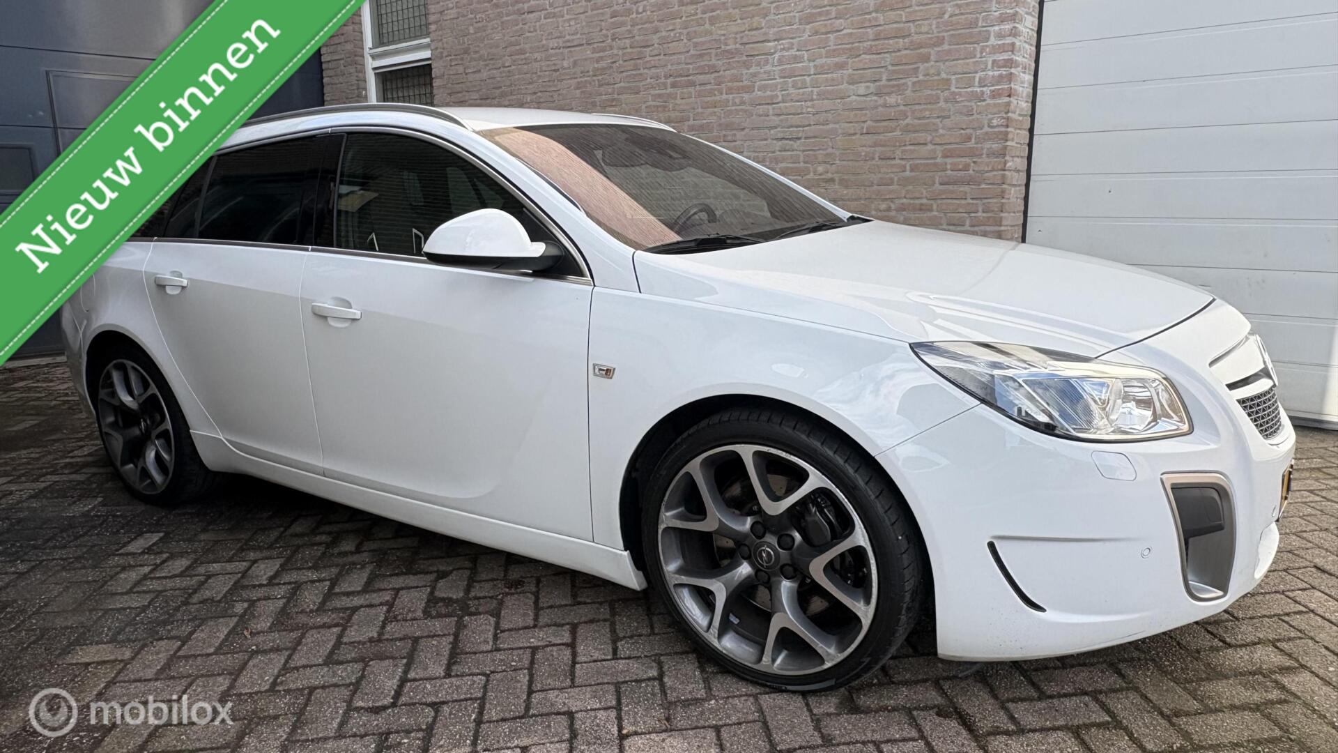 Foto van Opel Insignia Sports Tourer SW