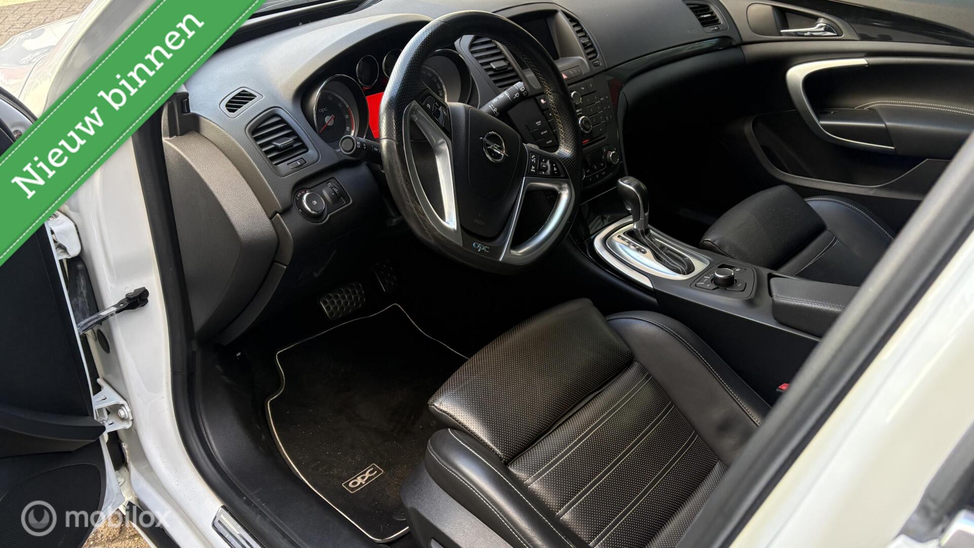 Foto van Opel Insignia Sports Tourer SW