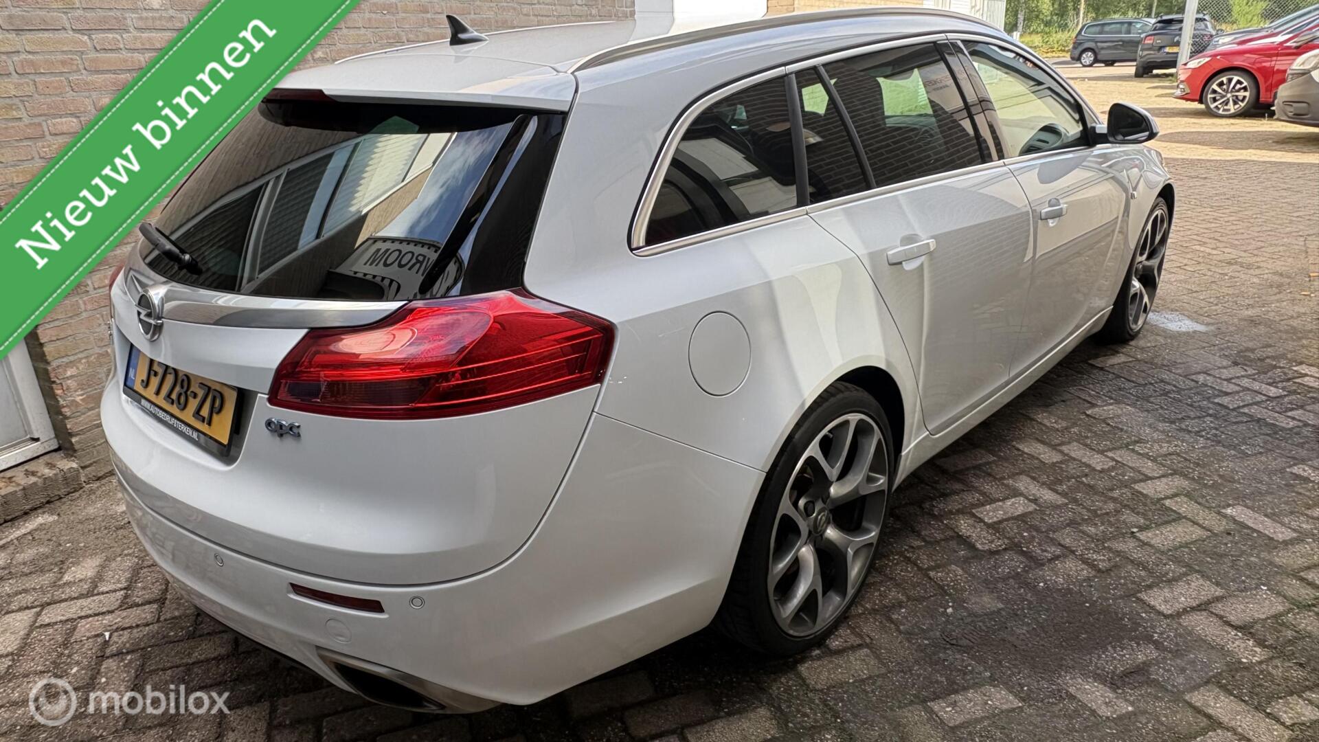 Foto van Opel Insignia Sports Tourer SW