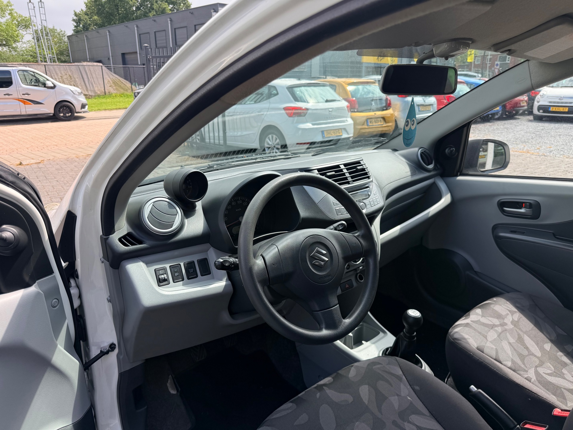 Foto van Suzuki Alto