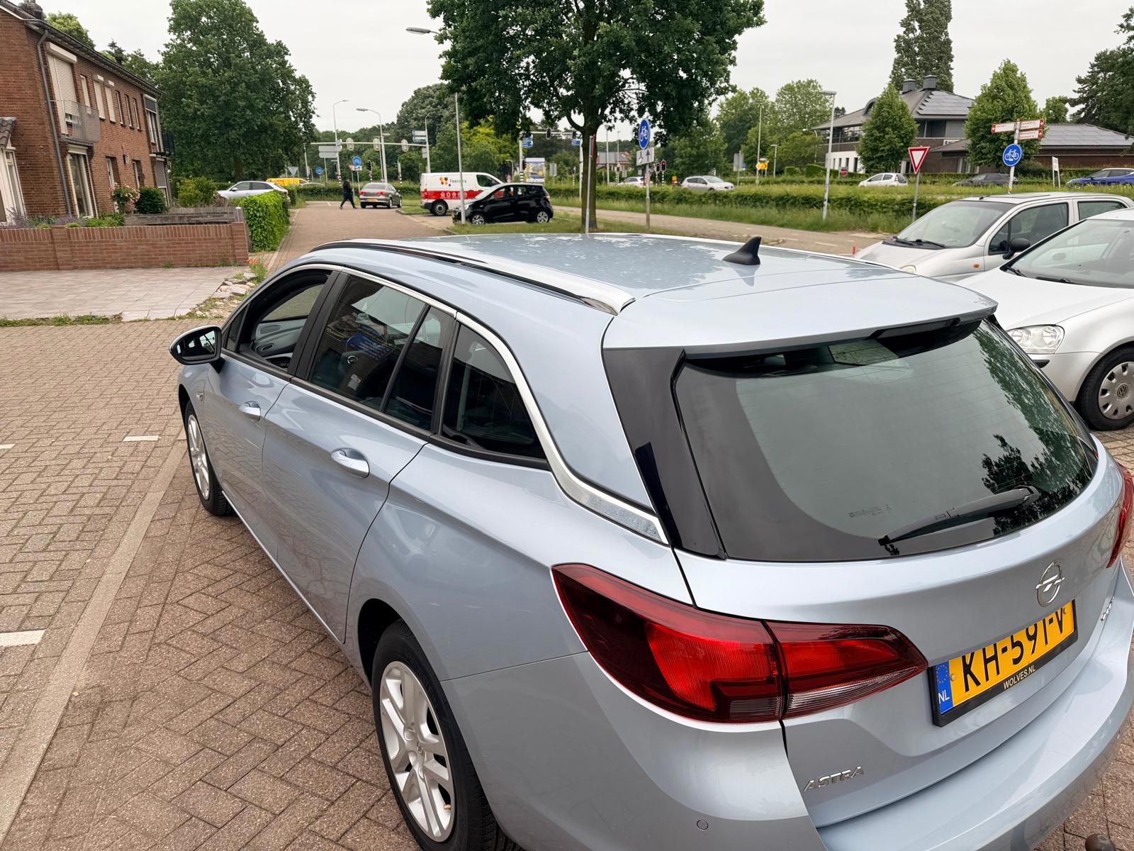 Foto van Opel Astra Sports Tourer