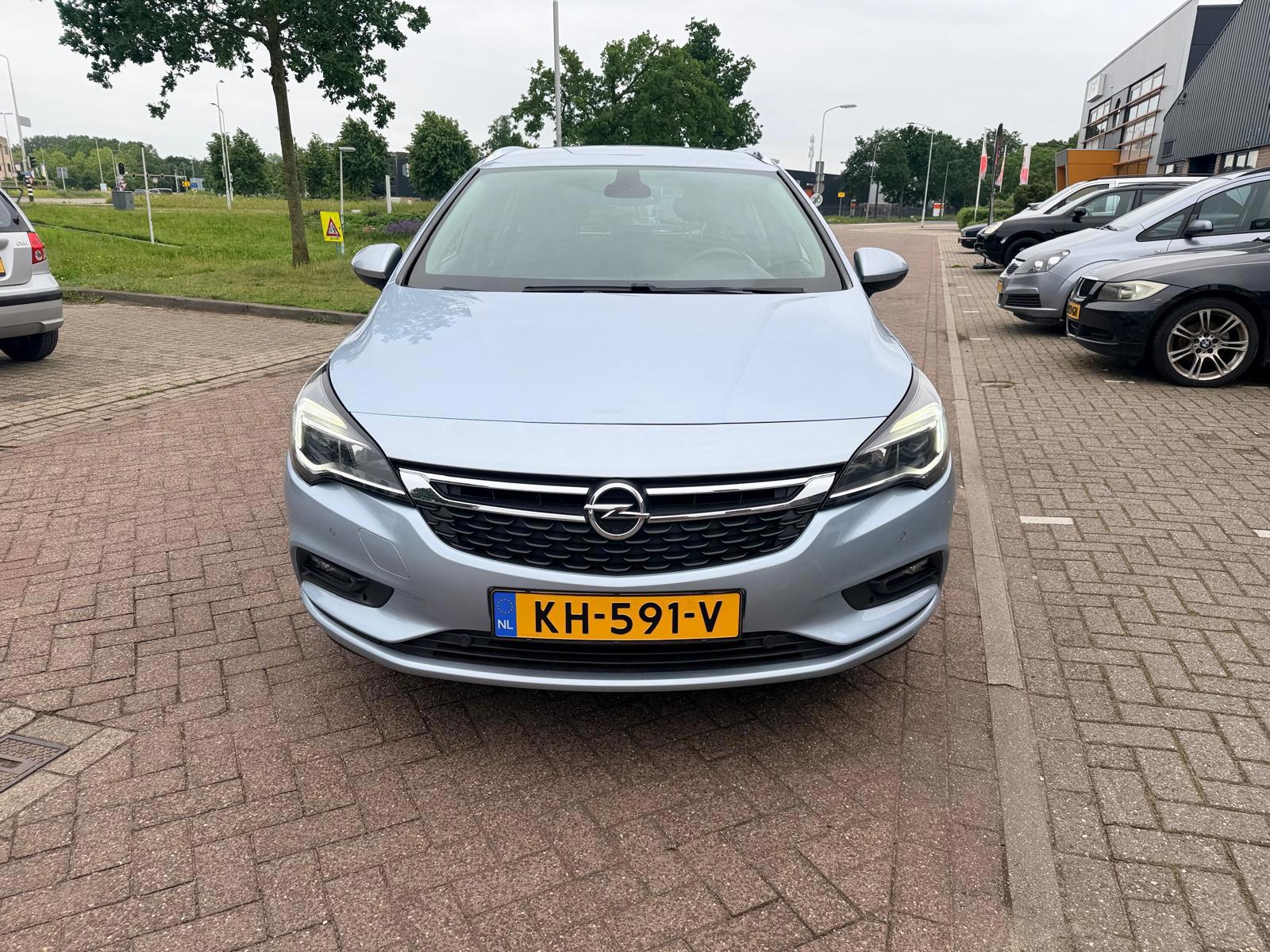 Foto van Opel Astra Sports Tourer