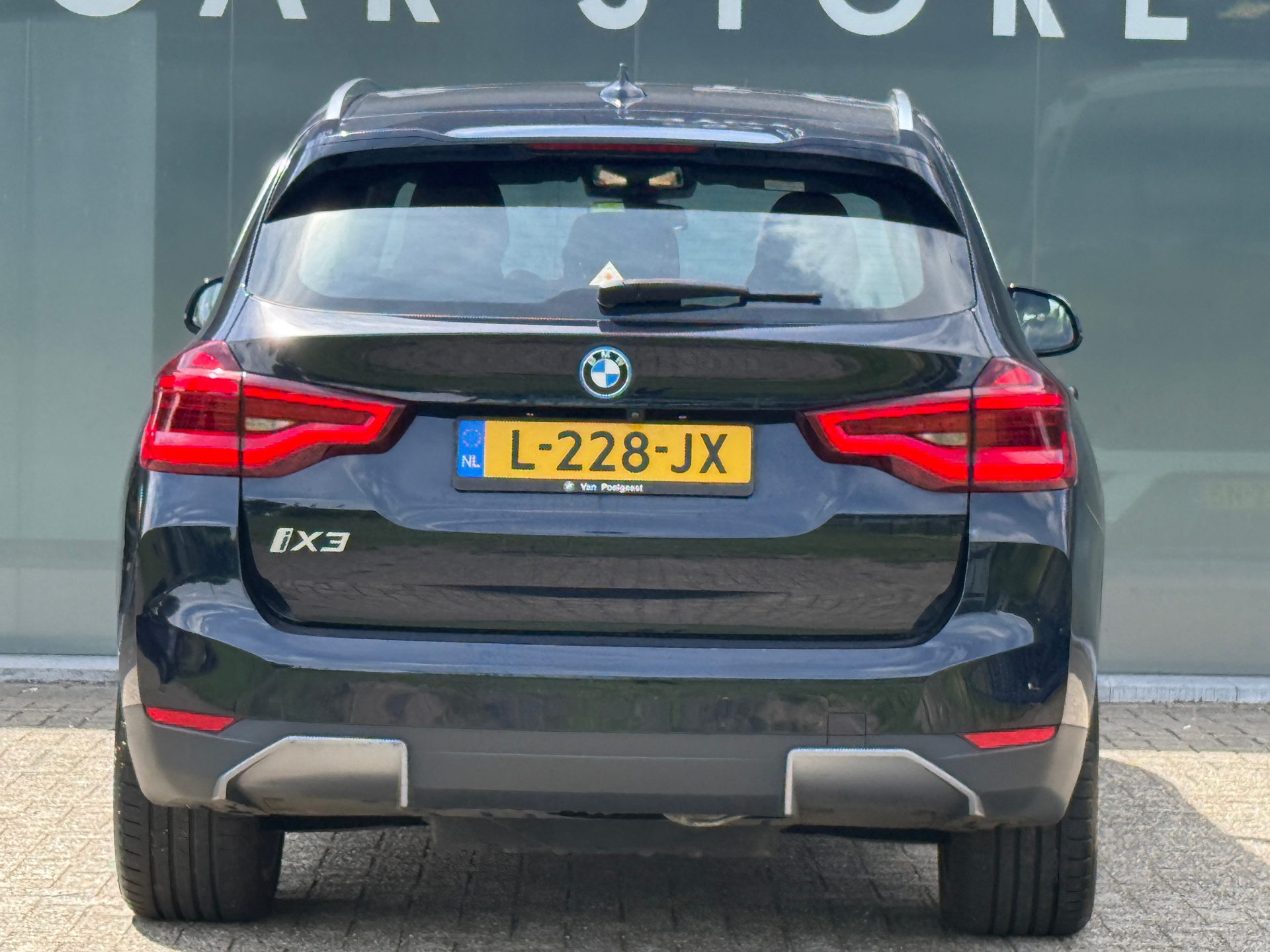 Foto van BMW Ix3