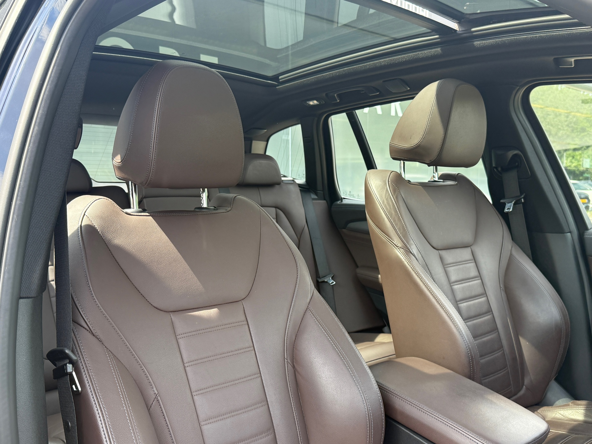 Foto van BMW Ix3