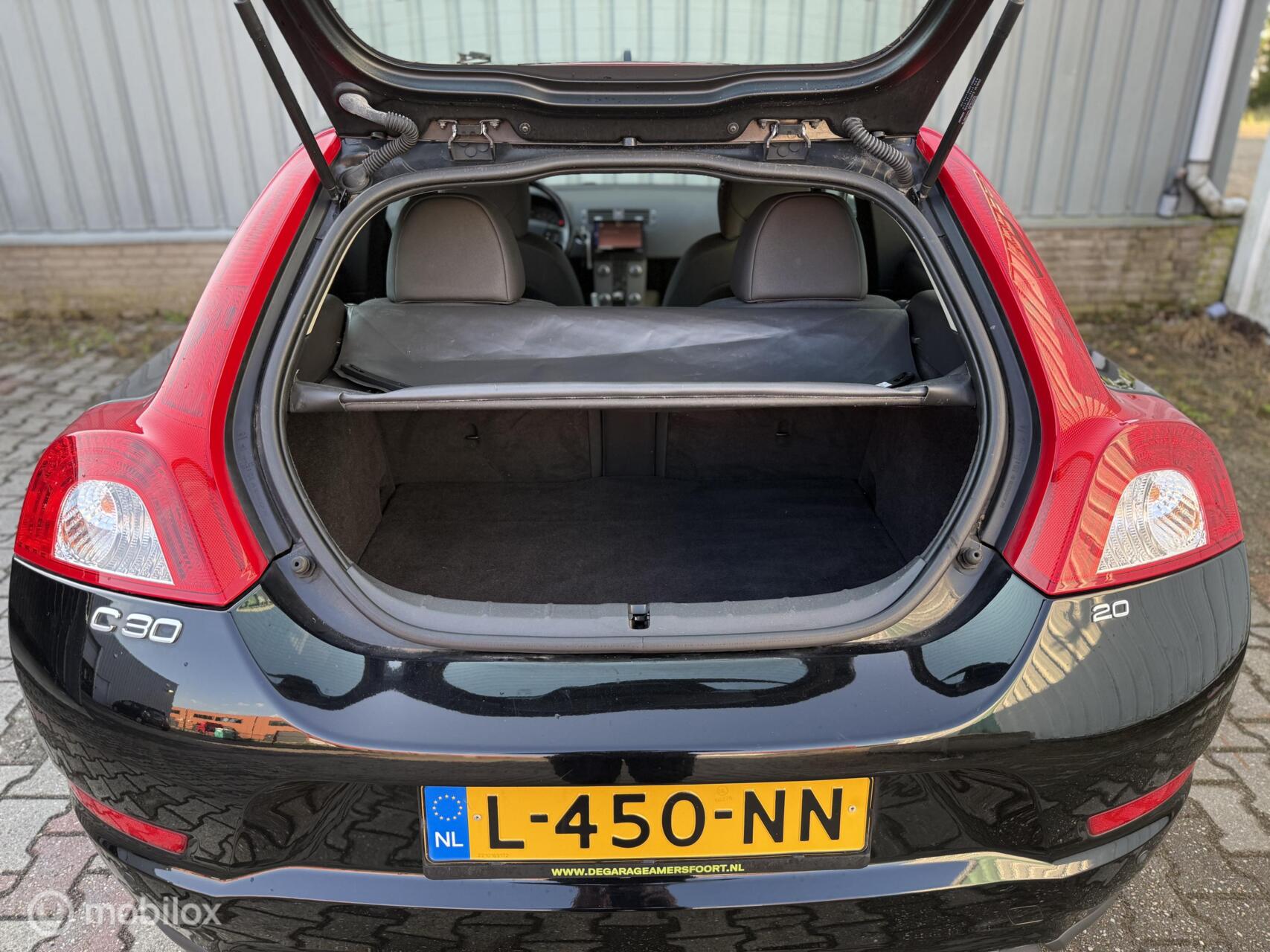 Foto van Volvo C30