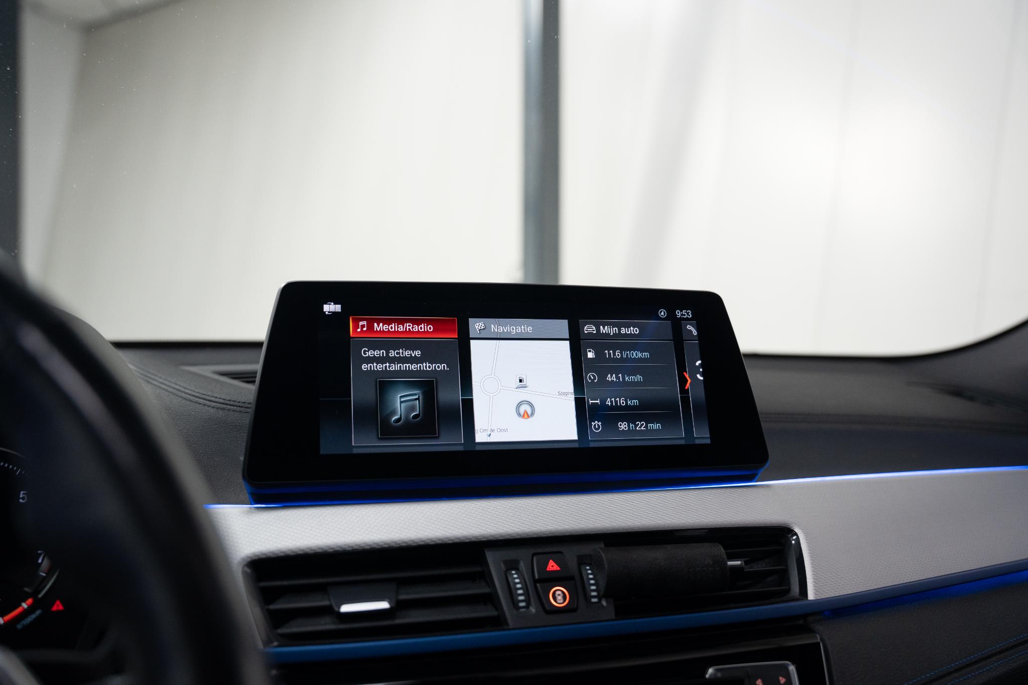 Foto van BMW X2 M35i