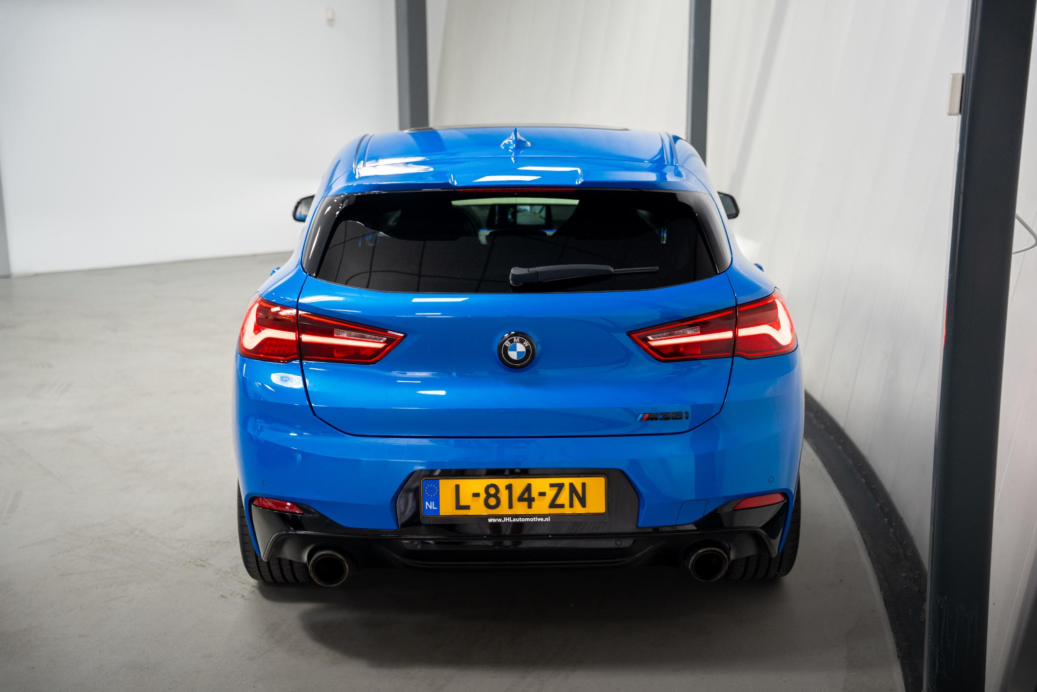 Foto van BMW X2 M35i