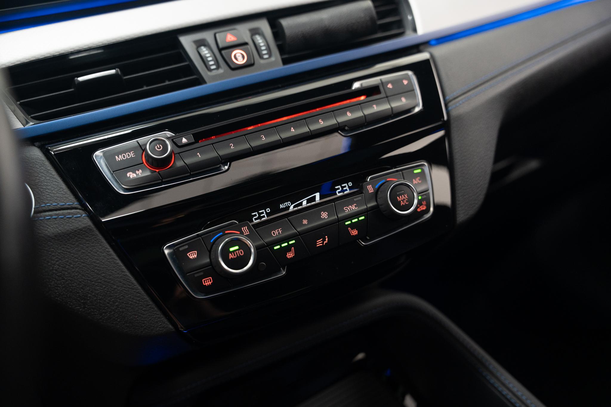 Foto van BMW X2 M35i