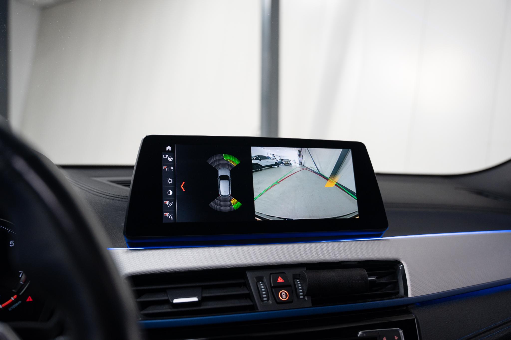 Foto van BMW X2 M35i