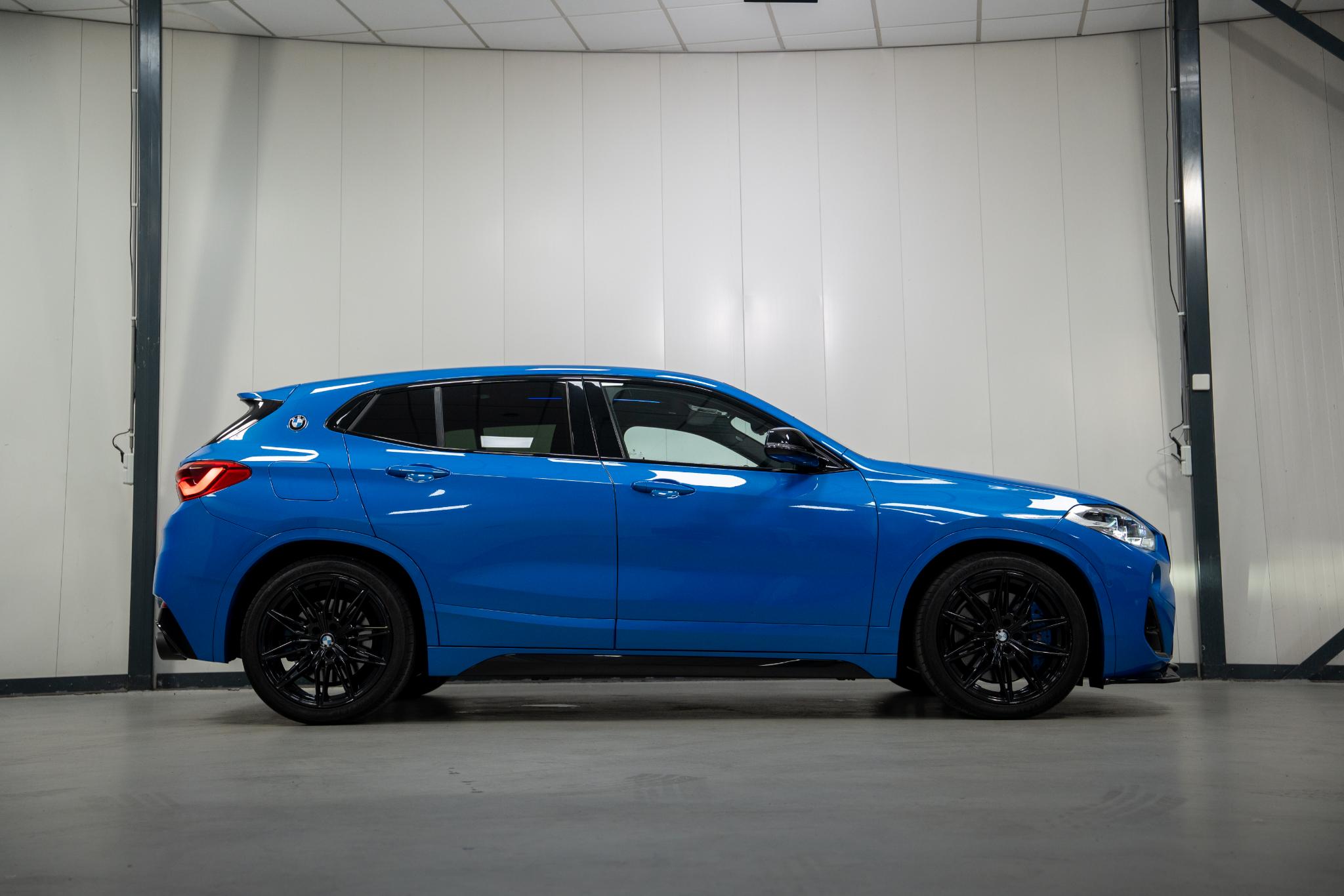Foto van BMW X2 M35i