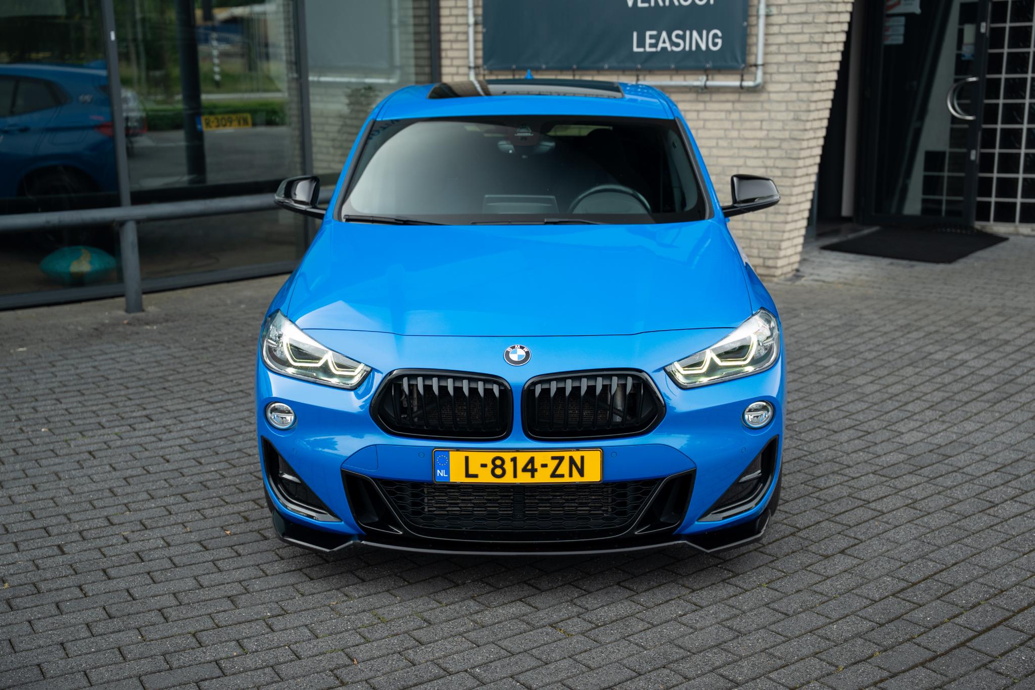 Foto van BMW X2 M35i