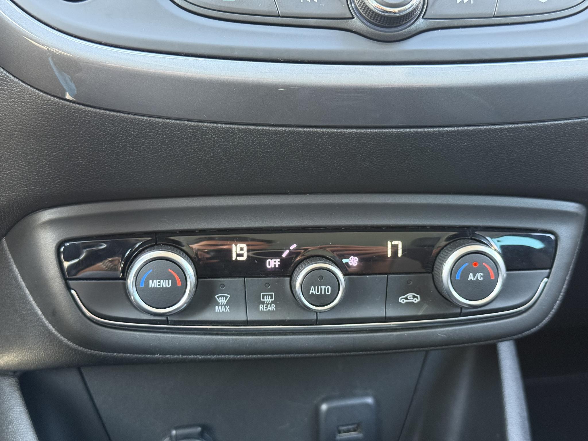 Foto van Opel Crossland X