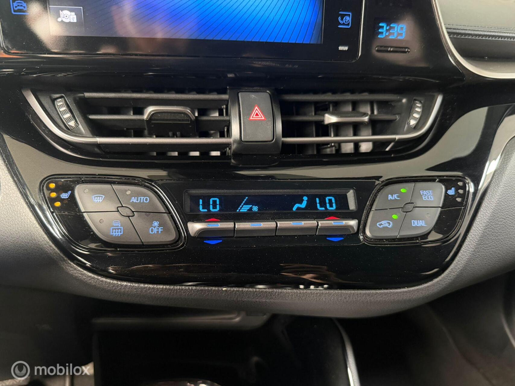 Foto van Toyota Toyota C-hr