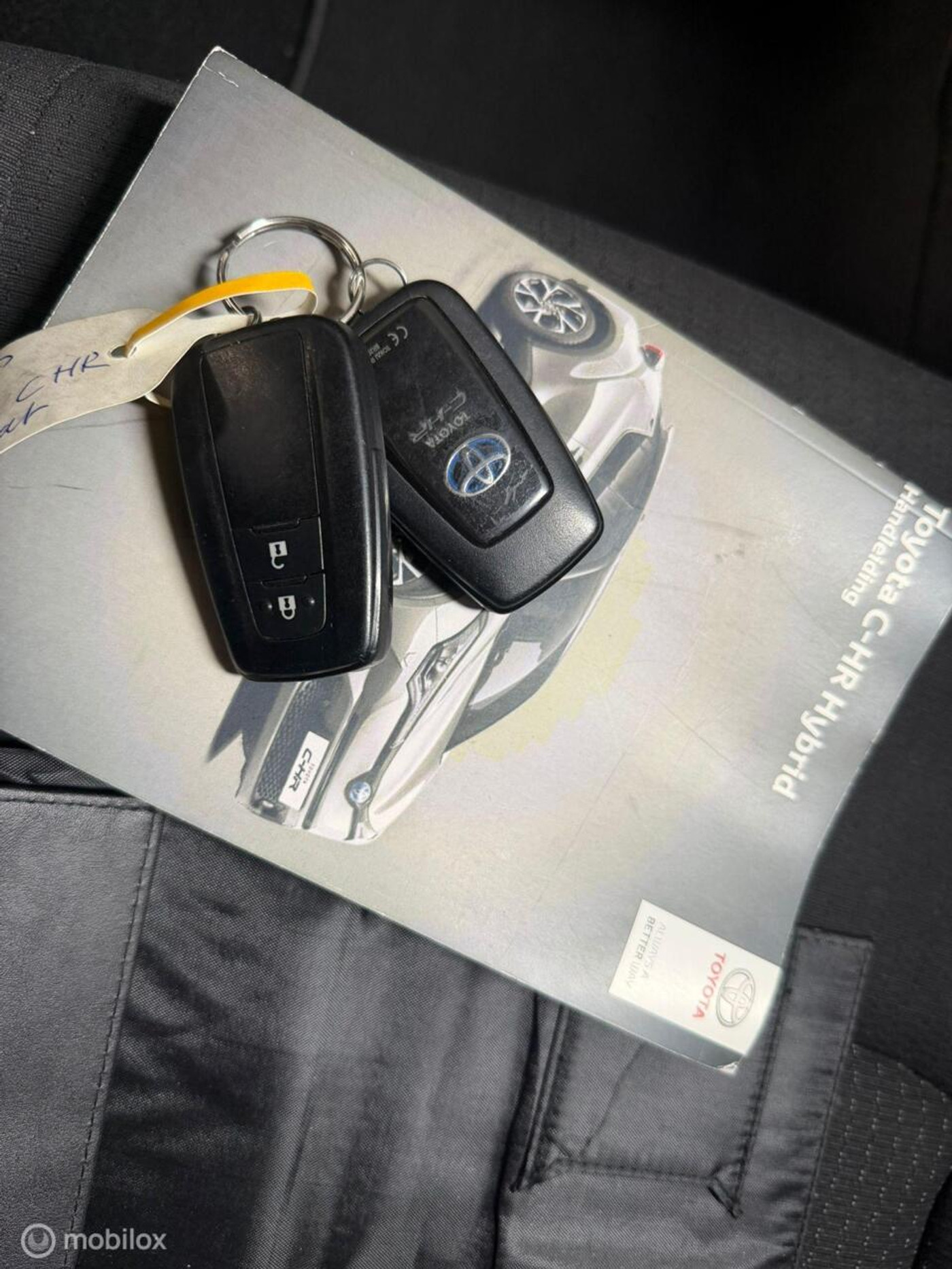 Foto van Toyota Toyota C-hr