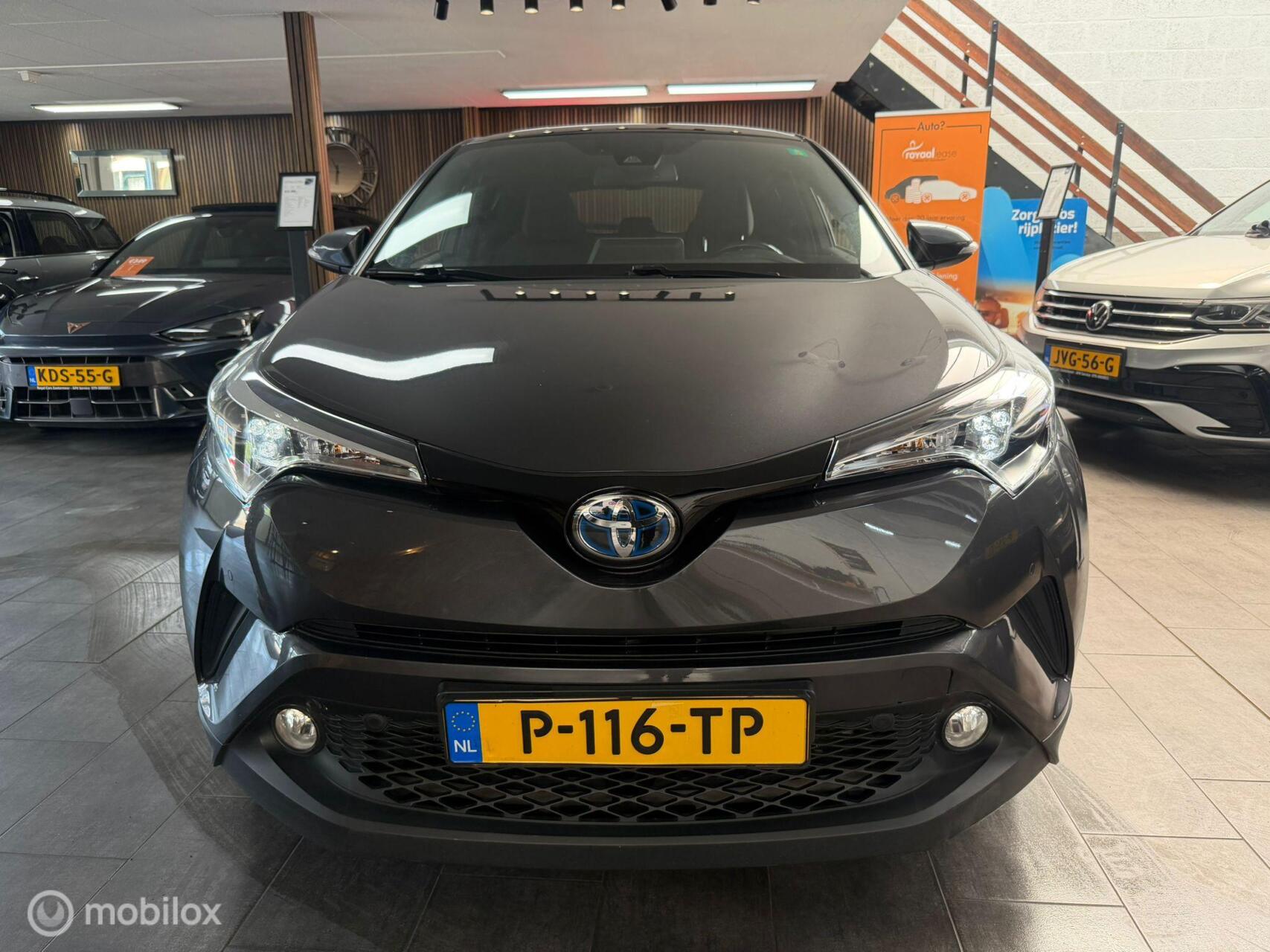 Foto van Toyota Toyota C-hr