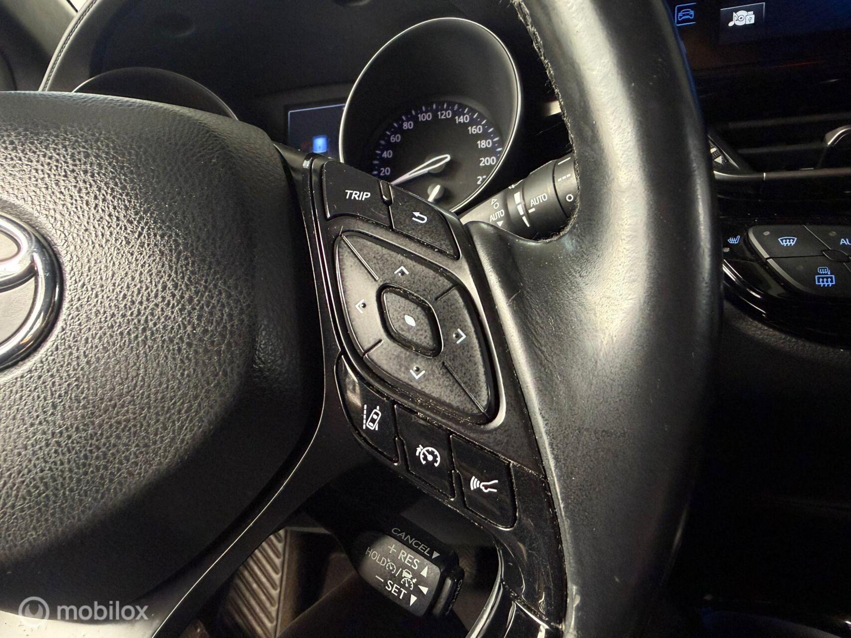 Foto van Toyota Toyota C-hr