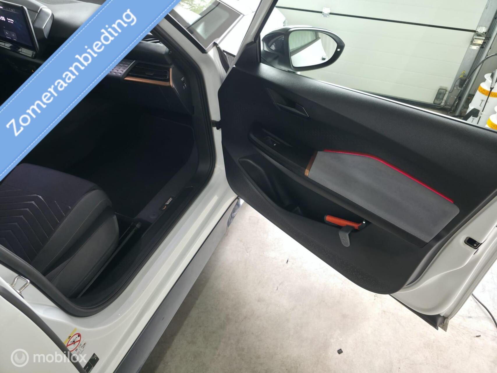 Foto van Cupra Born 150 KW 58/62 KWH