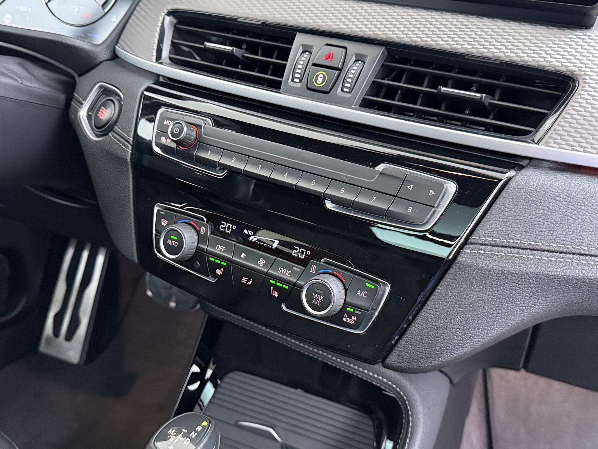 Foto van BMW X2 Xdrive25e