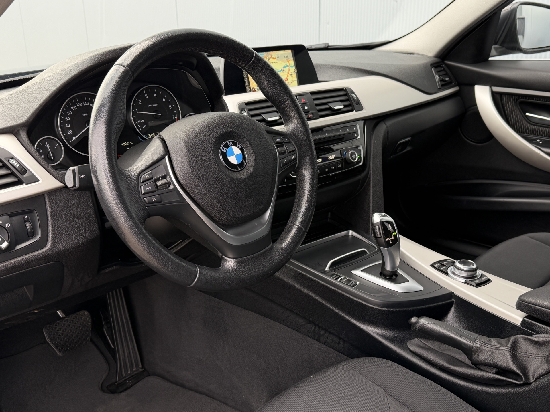 Foto van BMW 318i