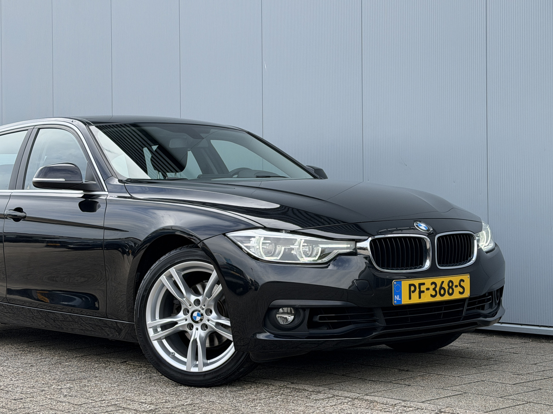 Foto van BMW 318i