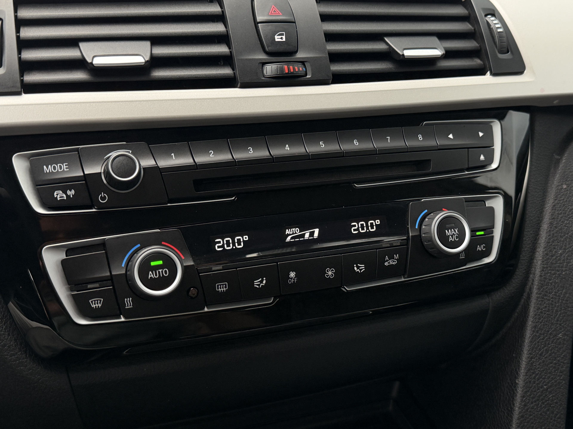 Foto van BMW 318i