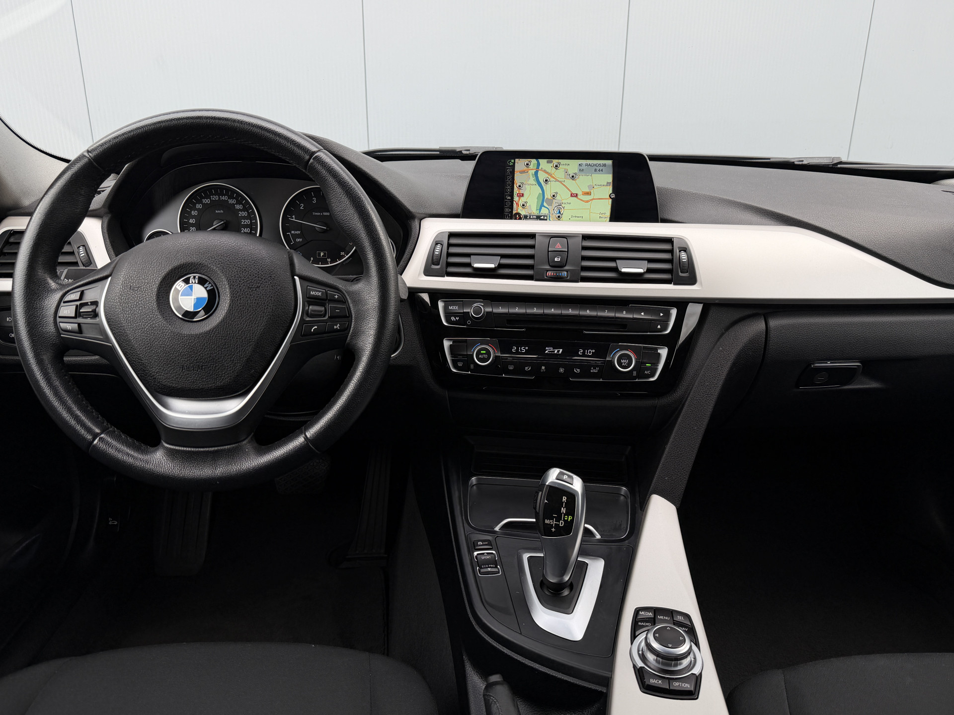 Foto van BMW 318i