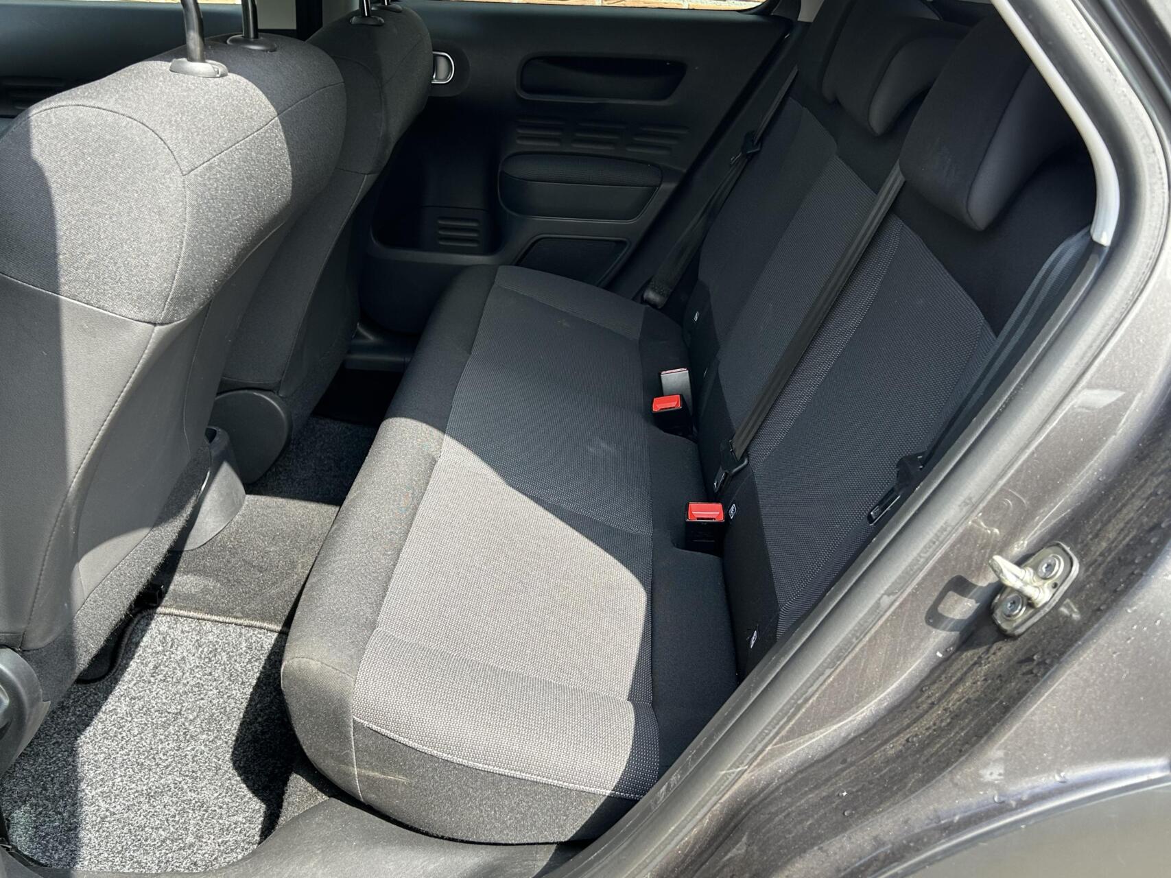 Foto van Citroen C4 Cactus