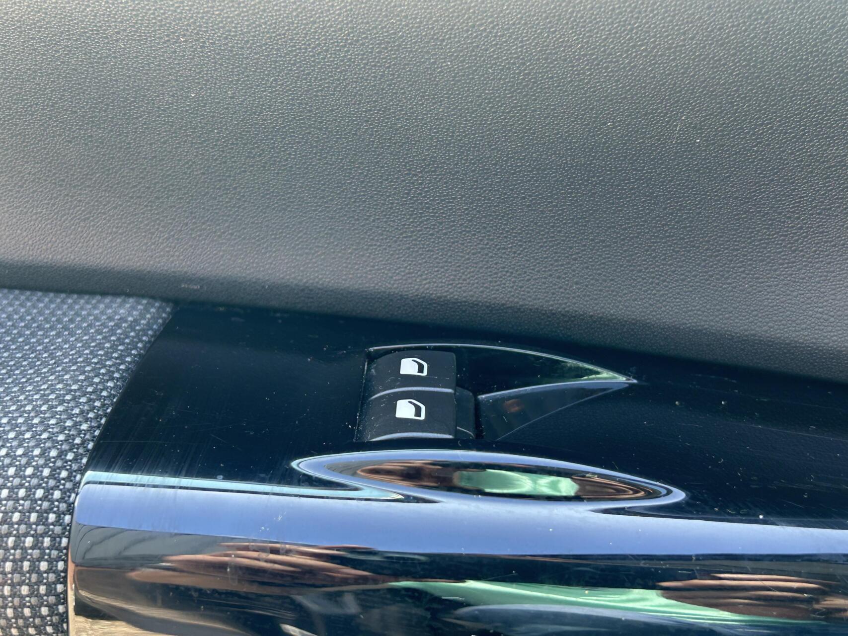 Foto van Citroen C4 Cactus