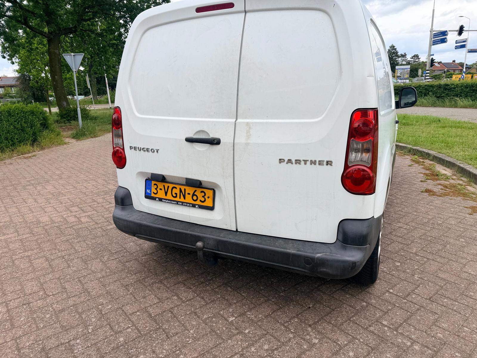Foto van Peugeot Partner