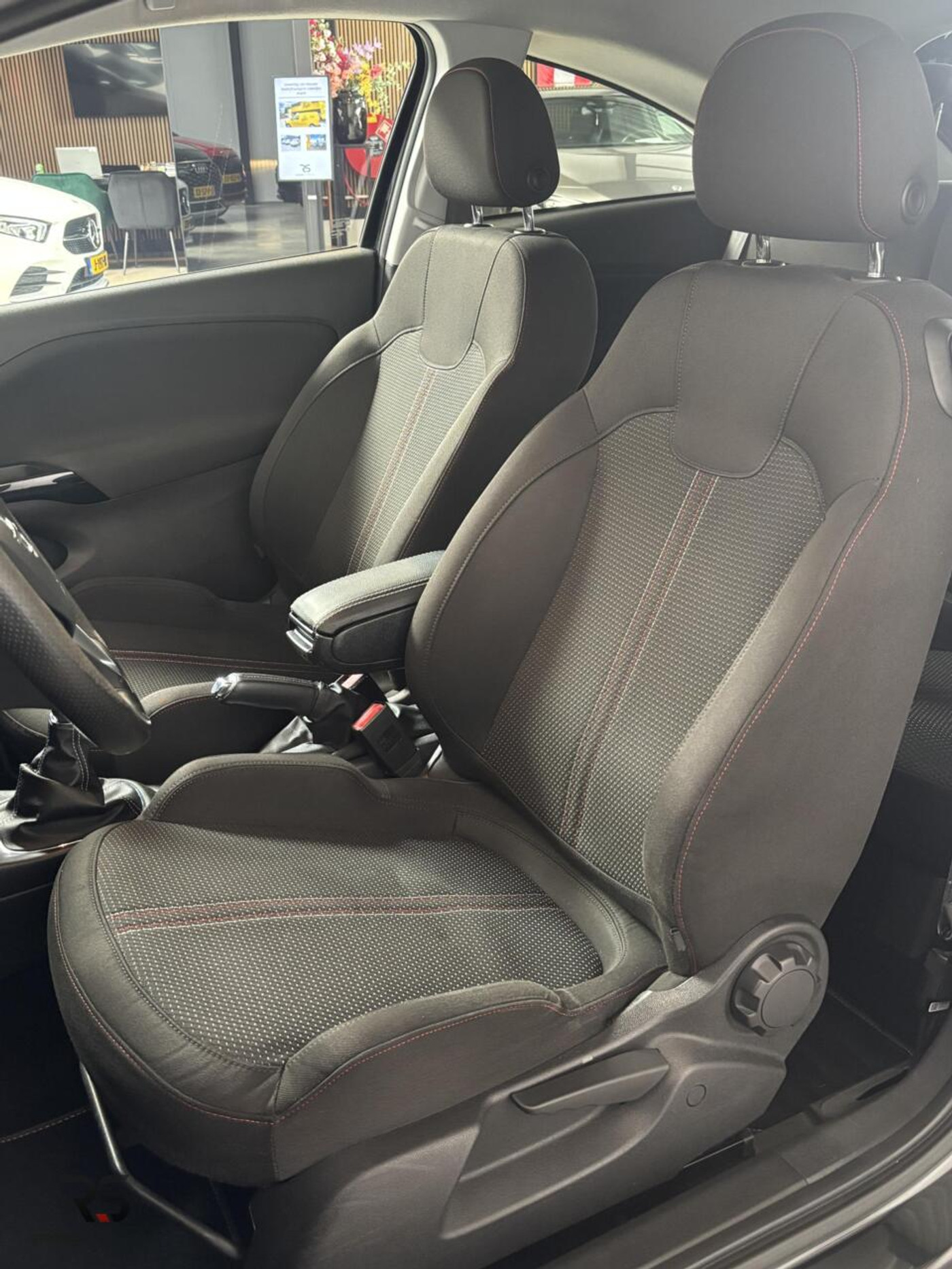 Foto van Opel Corsa-e