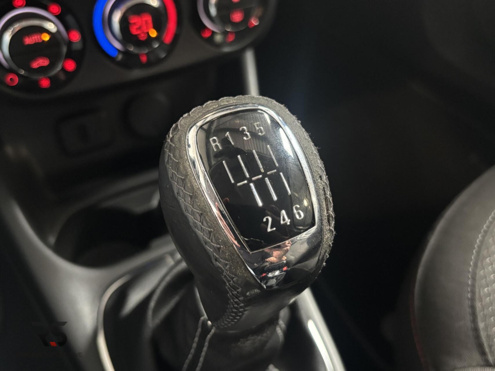 Foto van Opel Corsa-e